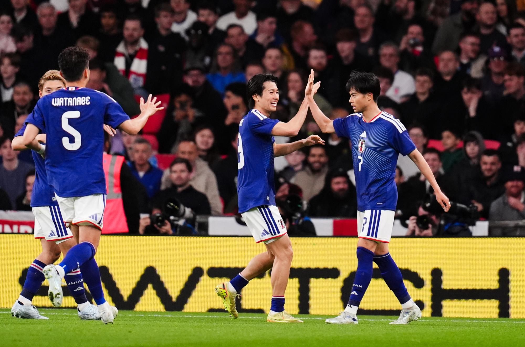 Amical : le Japon surprend l'Angleterre à Wembley grâce à Kaoru Mitoma