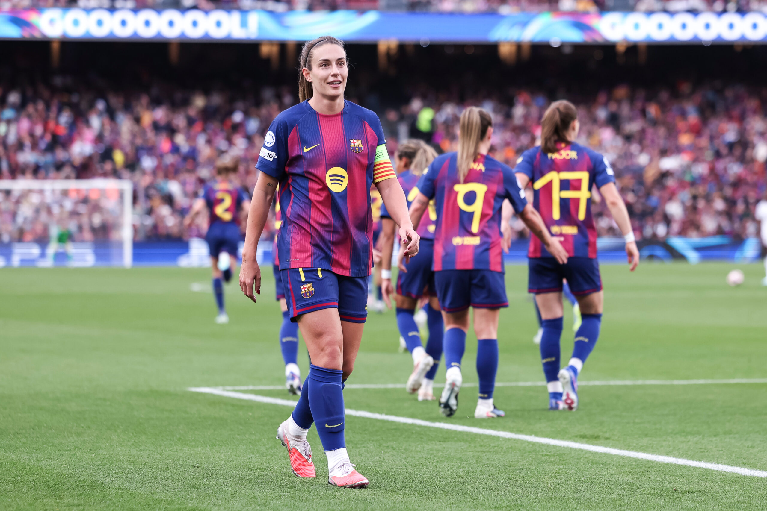 Ligue des champions féminines : le FC Barcelone colle un gros 6-0 au Real Madrid et file en demi-finales