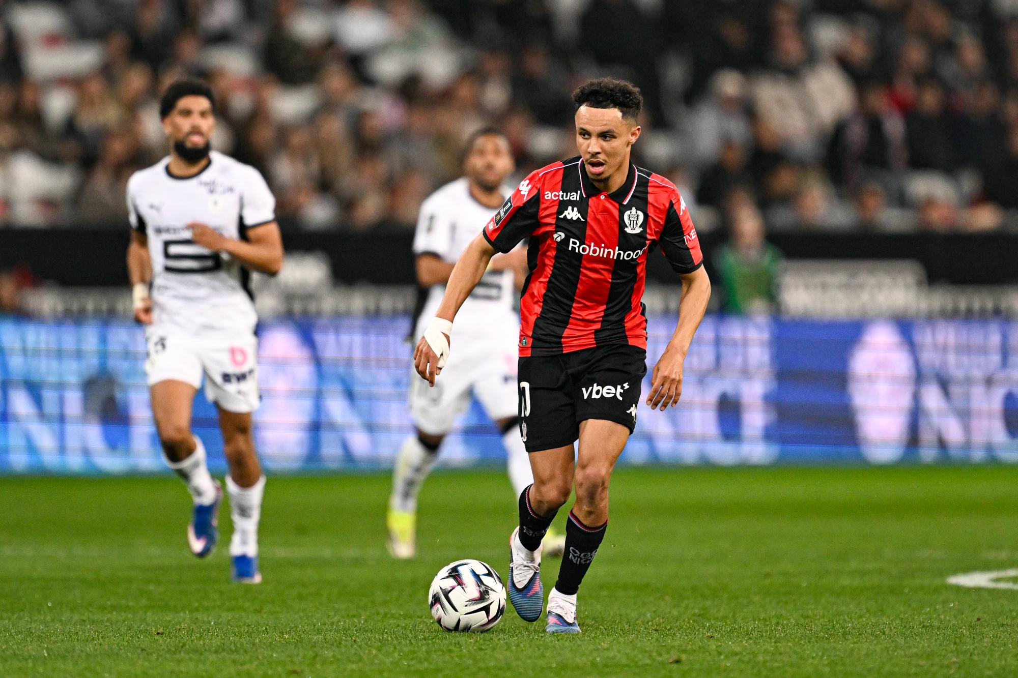 L'énorme erreur des dirigeants de Nice dans le contrat de Sofiane Diop