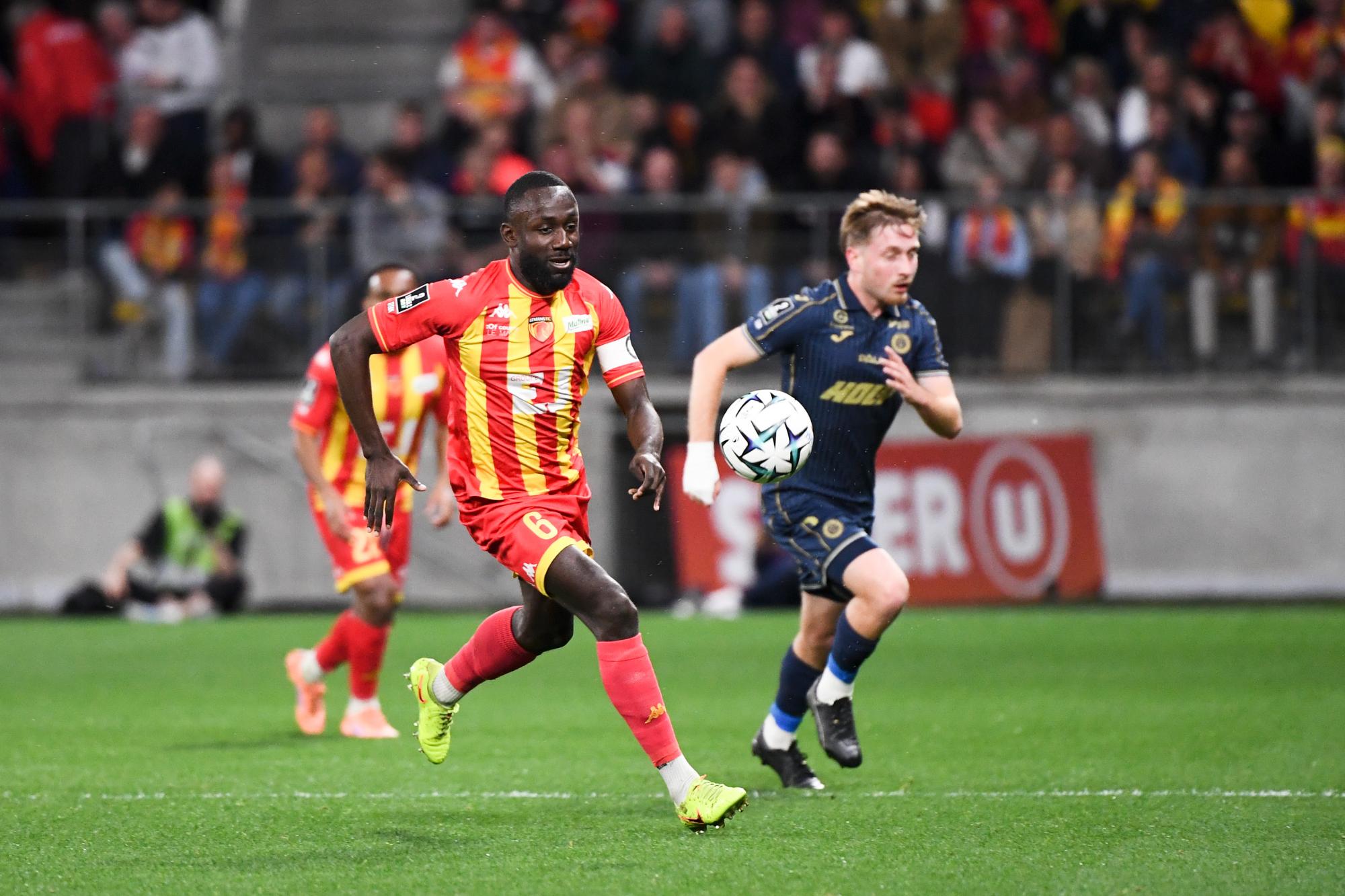 Ligue 2 : Le Mans balaye Pau et conforte sa place sur le podium