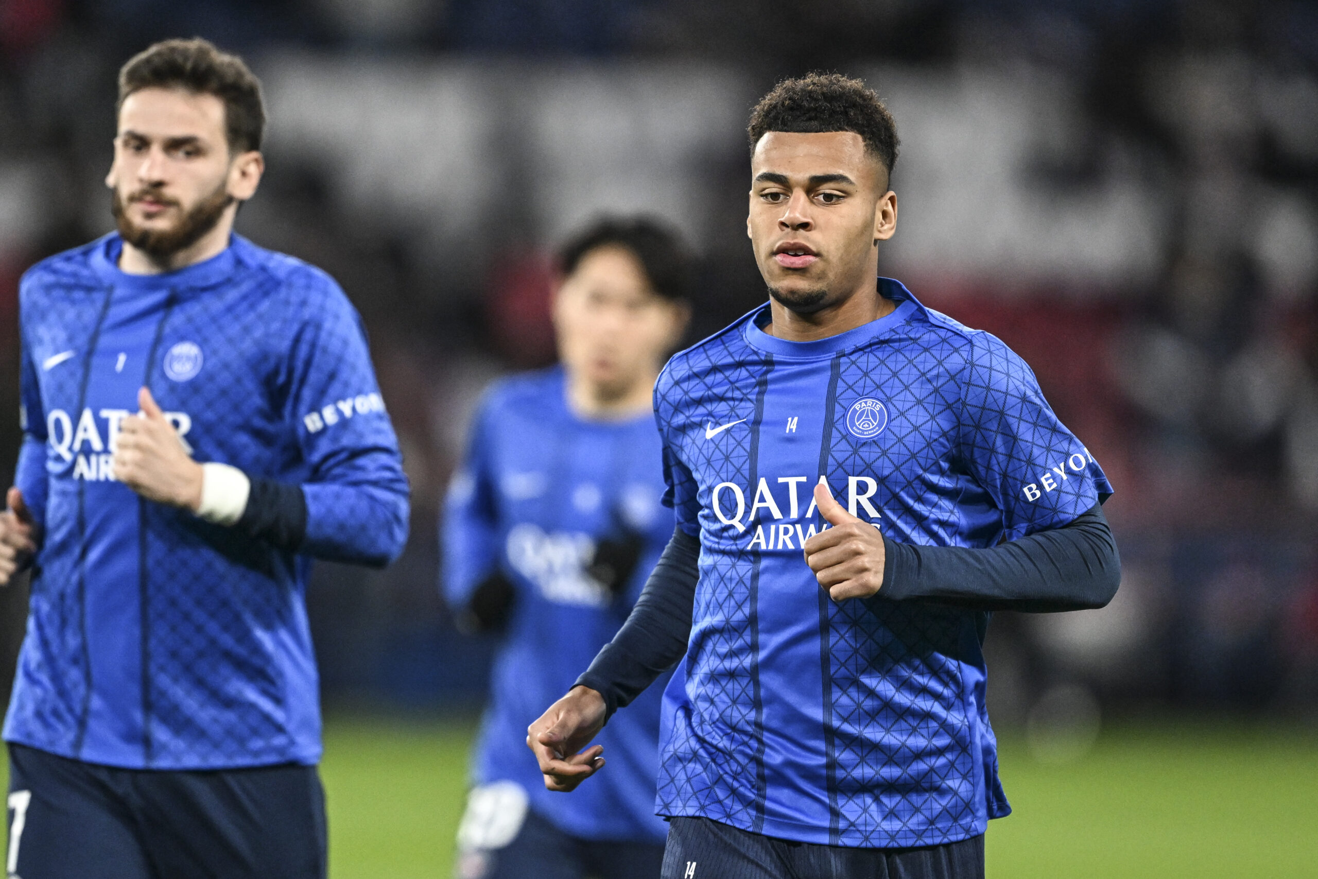 Un trio d'attaque Désiré Doué - Ousmane Dembélé - Khvicha Kvaratskhelia, la compo du PSG contre Liverpool en quarts de Ligue des champions