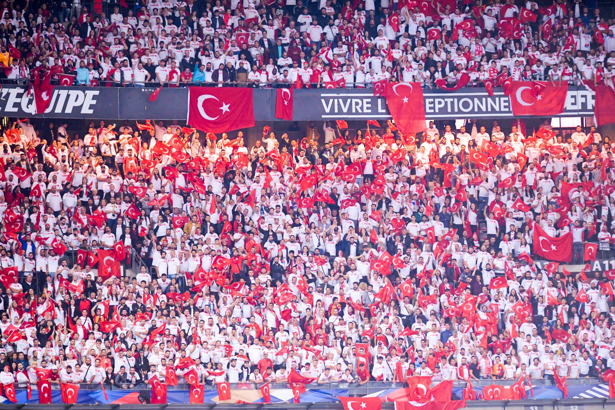 Le Batman Petrolsport monte en deuxième division turque et termine champion de troisième division