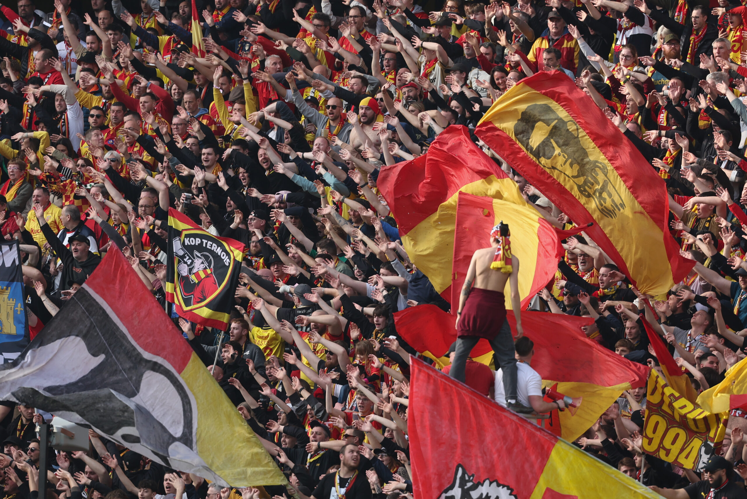 Les supporters du RC Lens et le report du choc de Ligue 1 : «/Les autres clubs n'ont pas à payer pour le PSG/»