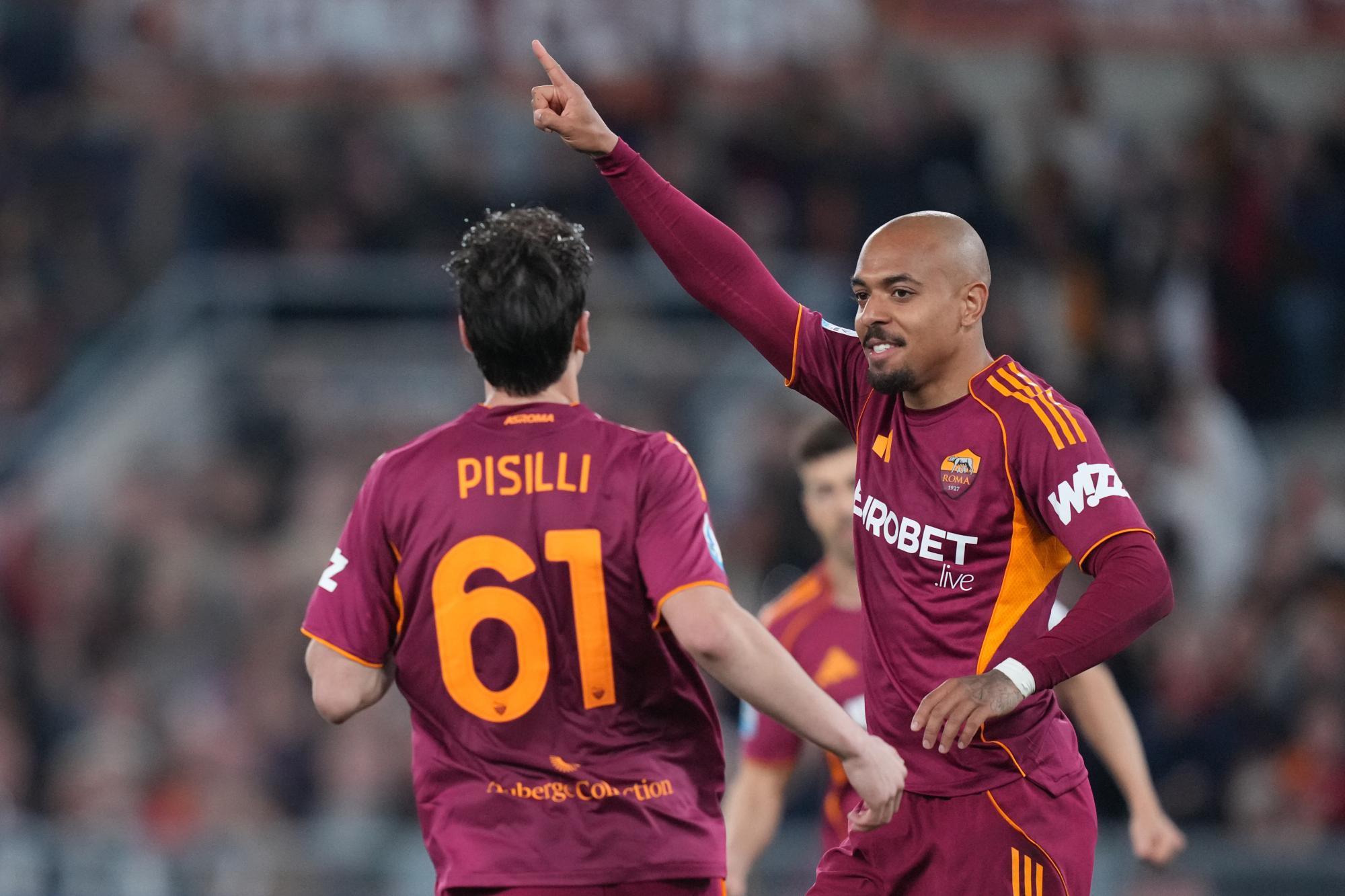 Serie A : Donyell Malen marque un triplé et fait gagner à lui tout seul la Roma contre Pise