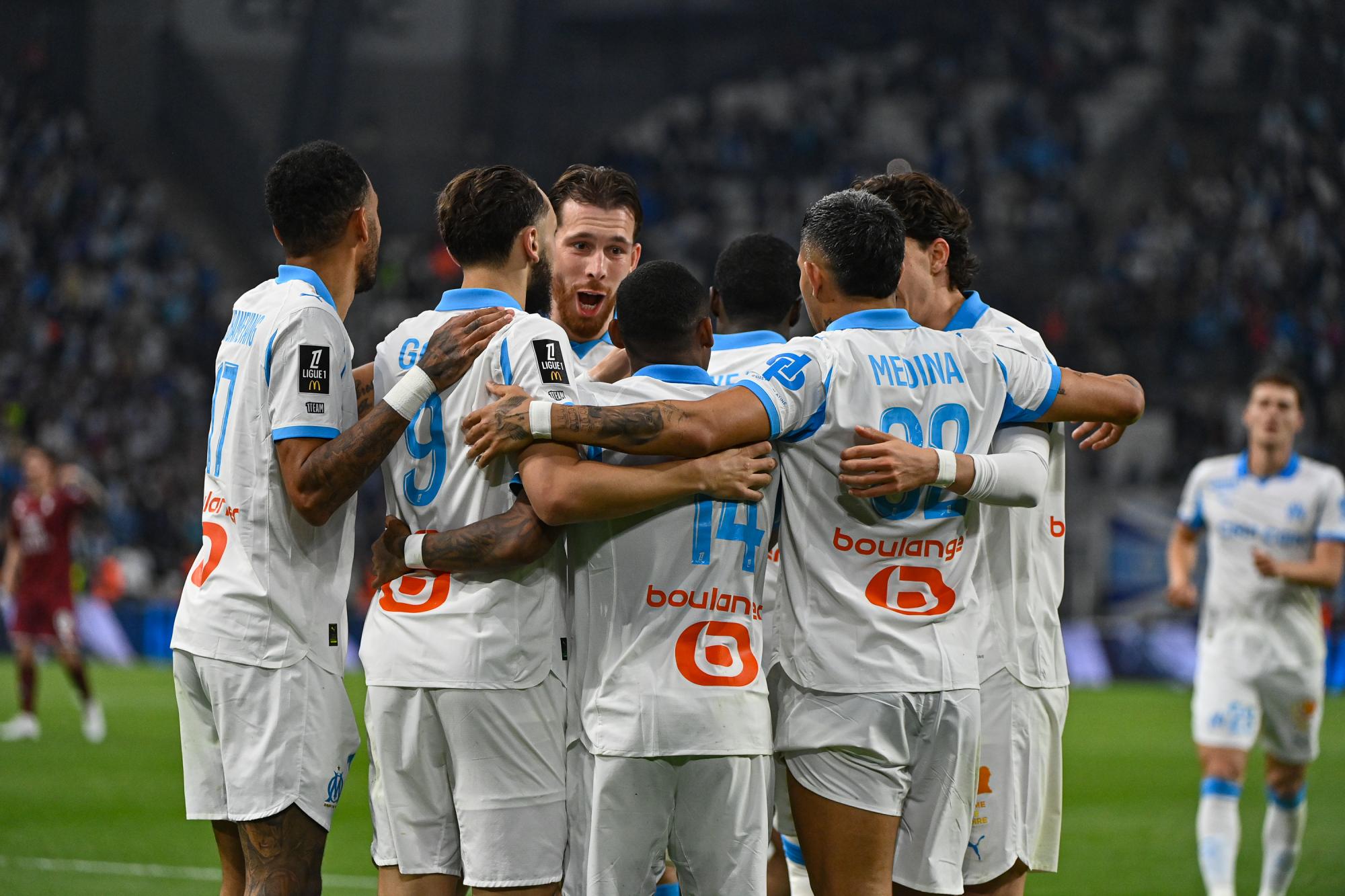 Ligue 1 : Marseille fait le travail à domicile en battant Metz et retrouve le podium du classement