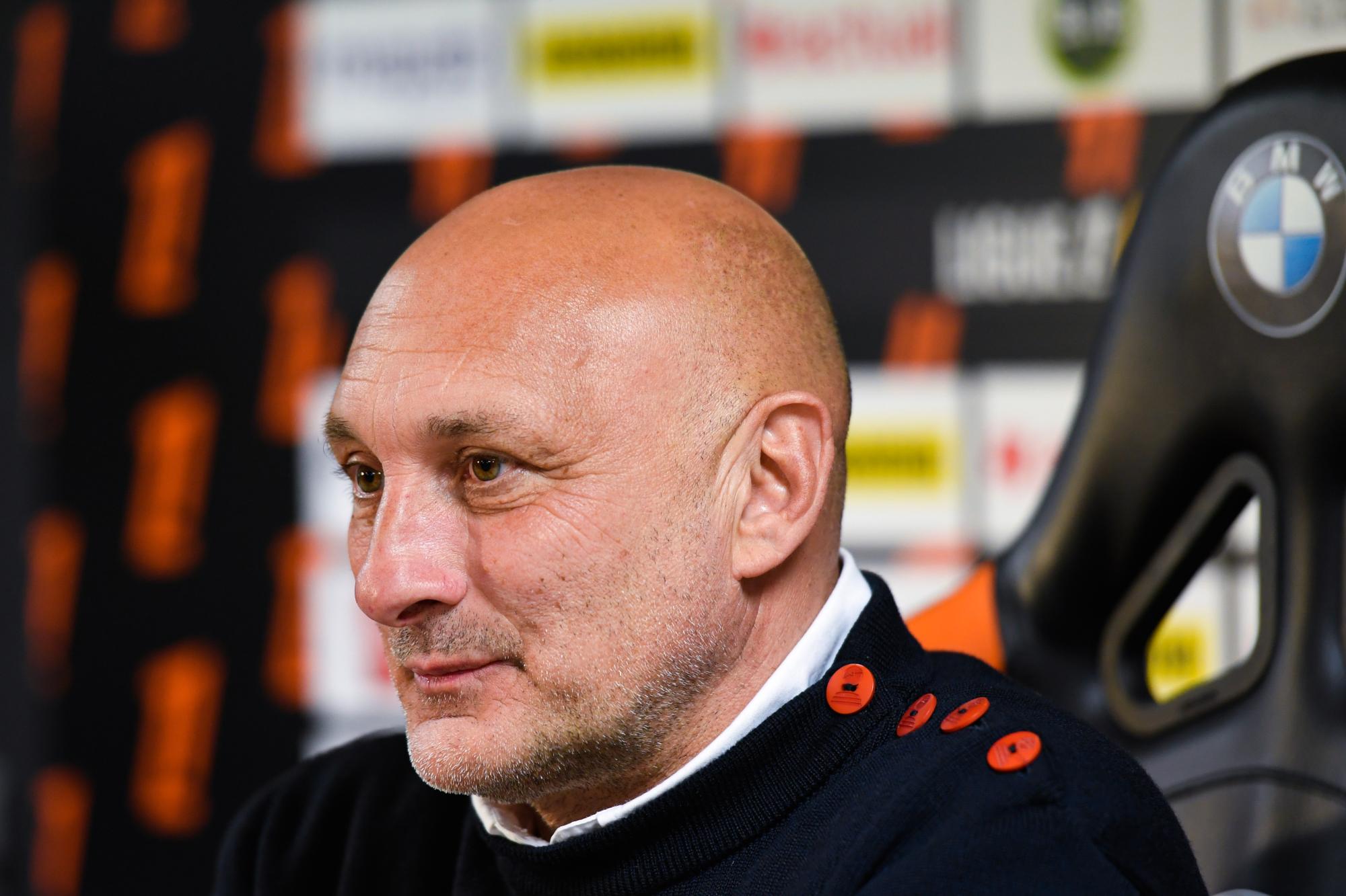 Ligue 1 : L'Olympique lyonnais n'a remporté aucun match en 2026 face à un entraîneur chauve