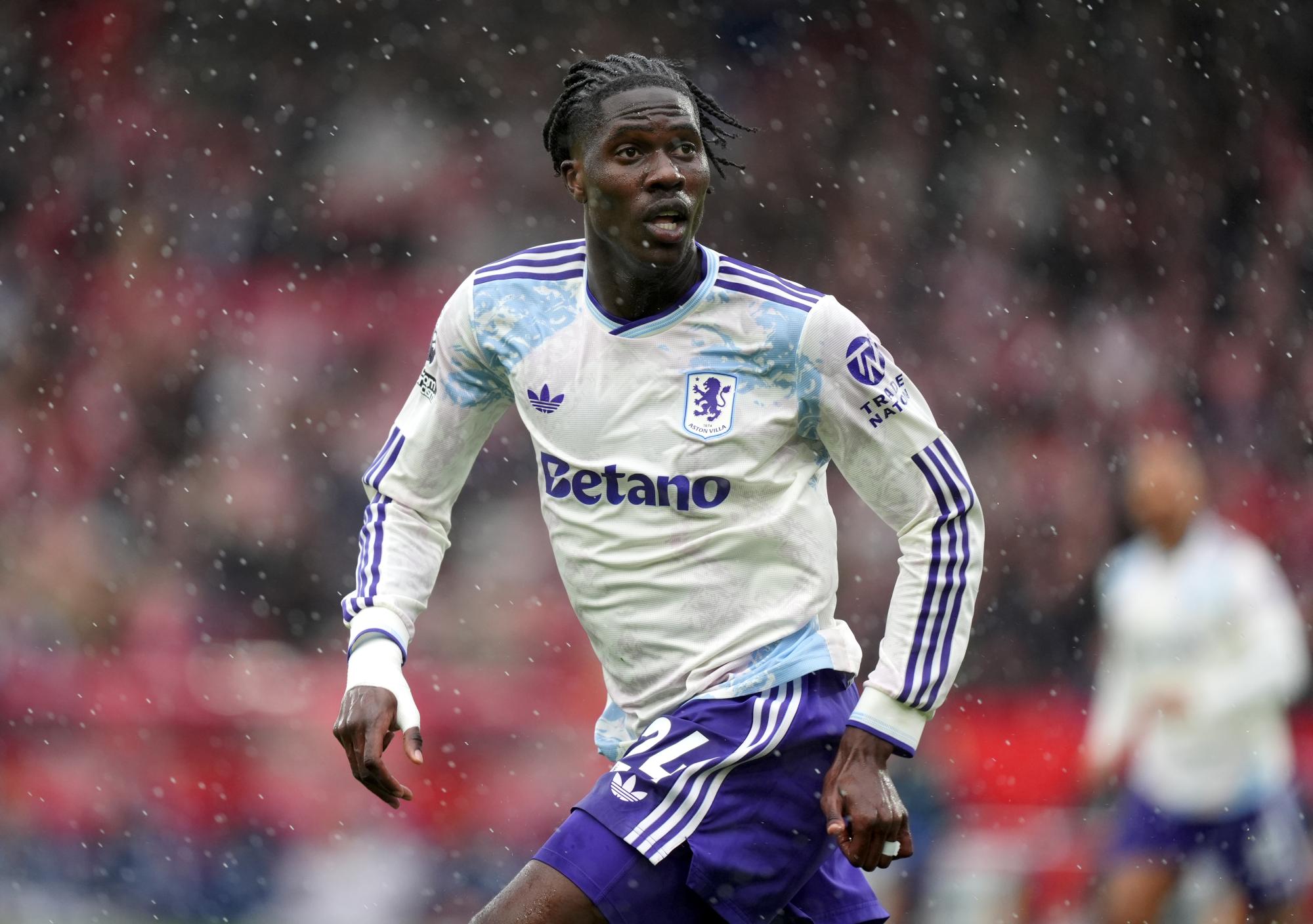 L'idylle entre Amadou Onana et un supporter de Nottingham Forest