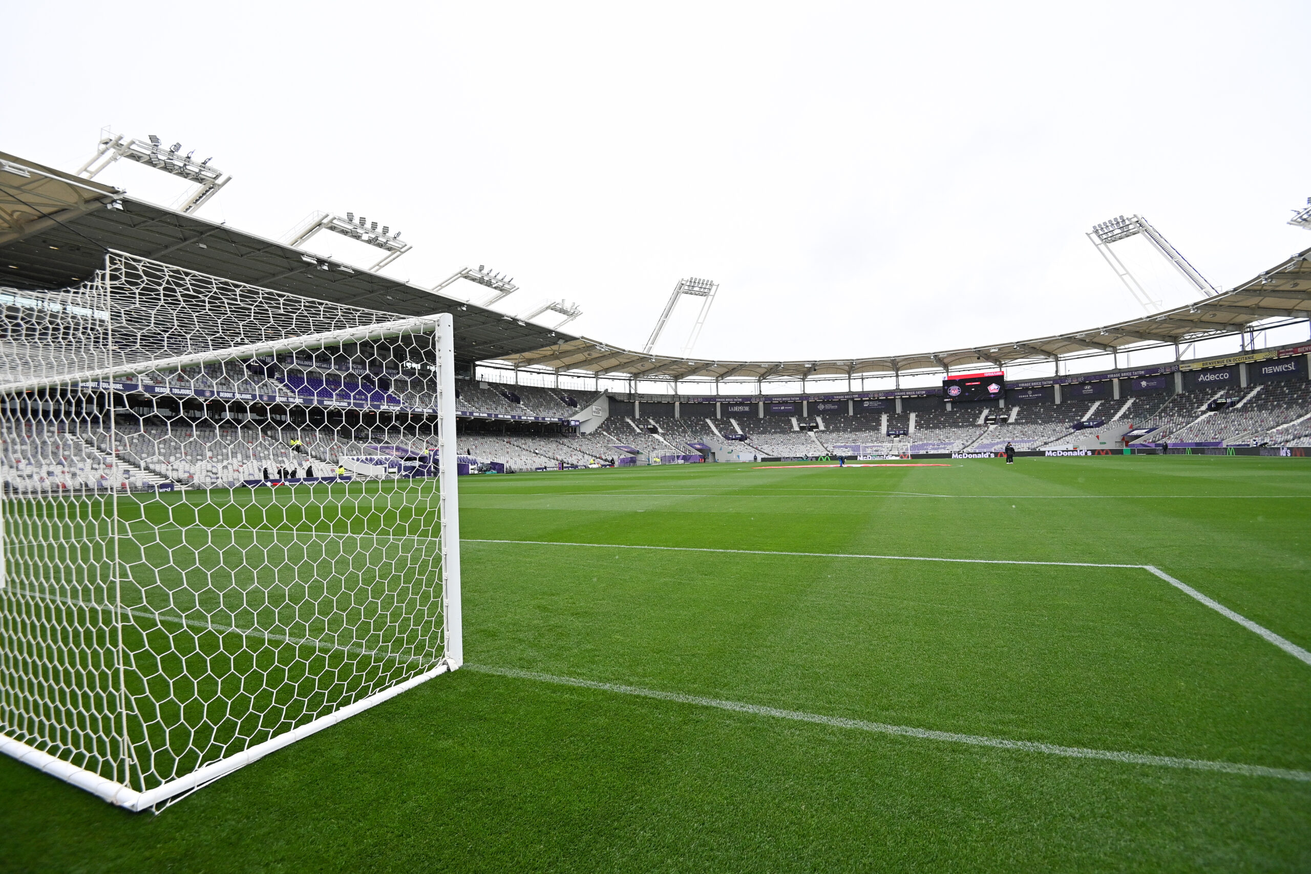 Fonbeauzard : des gens du voyage sur un terrain à côté de Toulouse, le club de foot privé d'entraînements