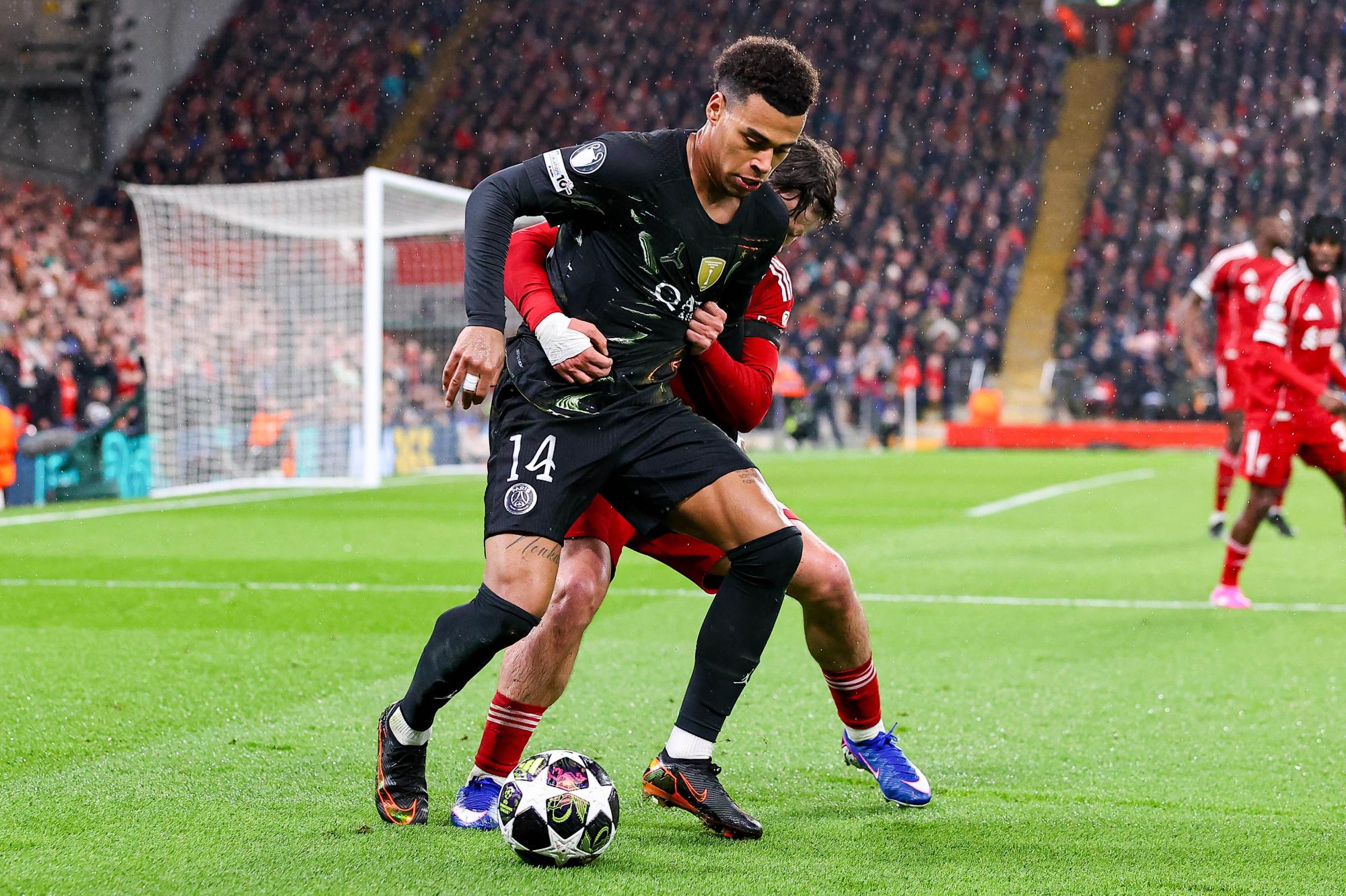 Ligue des champions : Après Nuno Mendes, Désiré Doué sort à son tour sur blessure