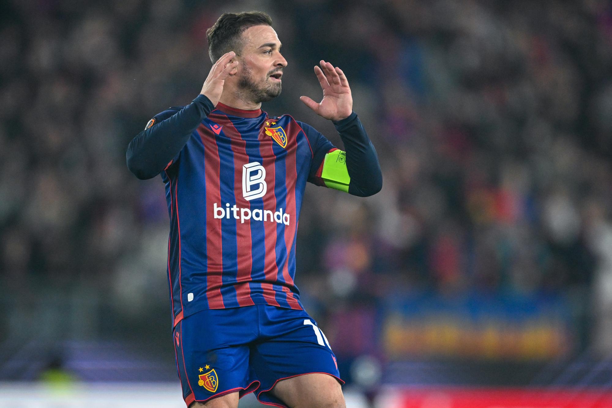 L'état des vestiaires du FC Bâle après un incendie