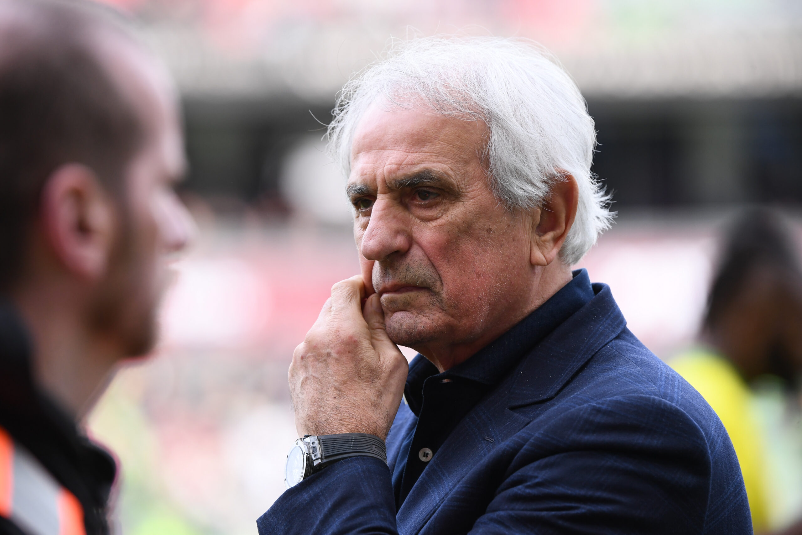 Vahid Halilhod~i se paye Waldemar Kita en conférence de presse : «/Pour diriger un club, il faut être compétent, il faut êtrelà»