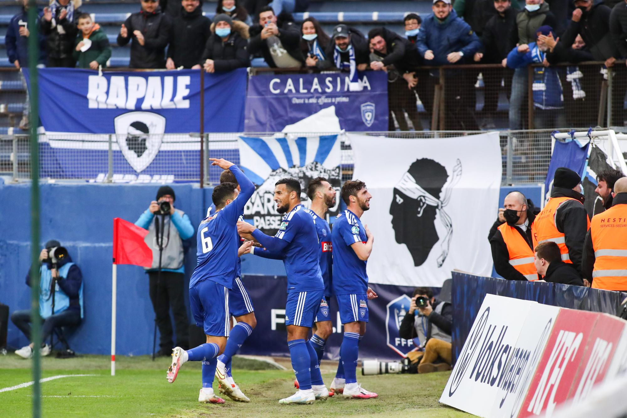 Ligue 2 : Bastia revient dans la course au maintien et plombe Saint-Étienne