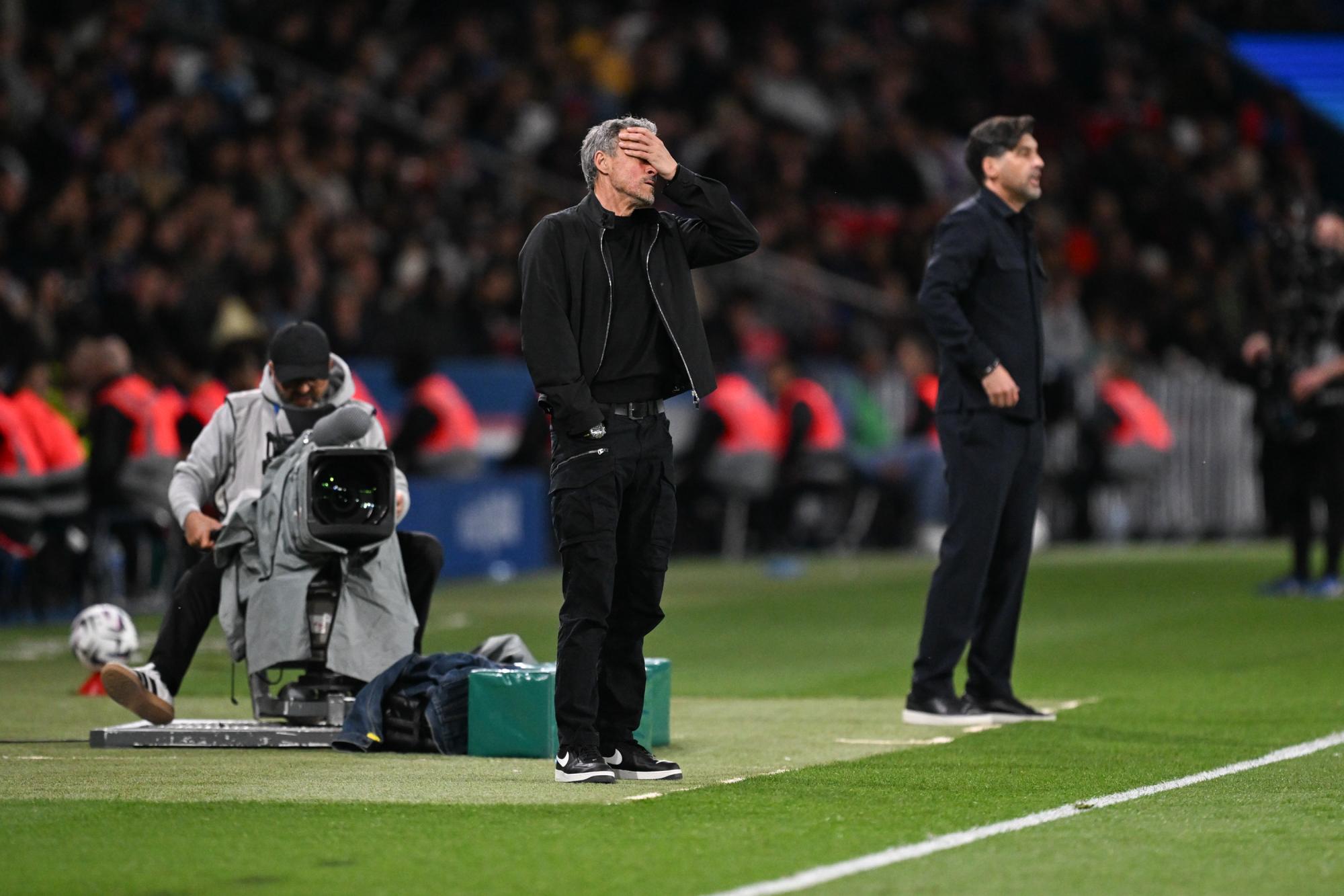 Ligue 1 : «//On va chercher à gagner les deux compétitions», a assuré Luis Enrique après la défaite du PSG face à l'OL