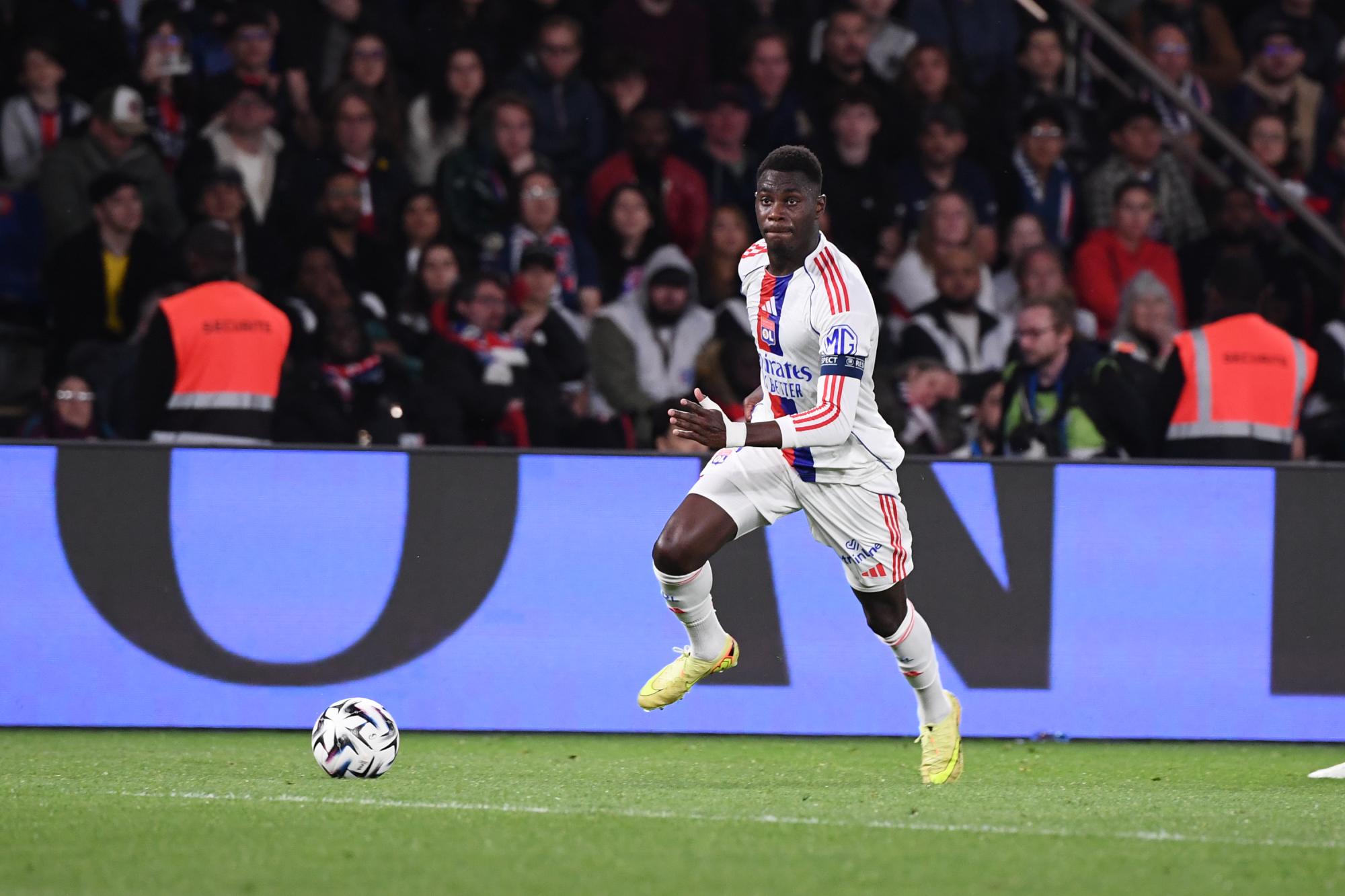 L'OL champion de France ? La réponse polie de Moussa Niakhaté