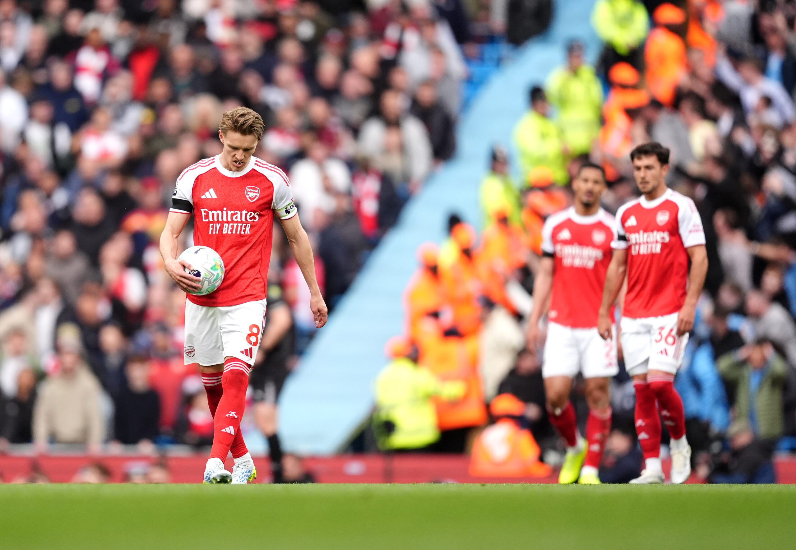 Oui, même après sa défaite contre Manchester City, Arsenal va soulever la Premier League !