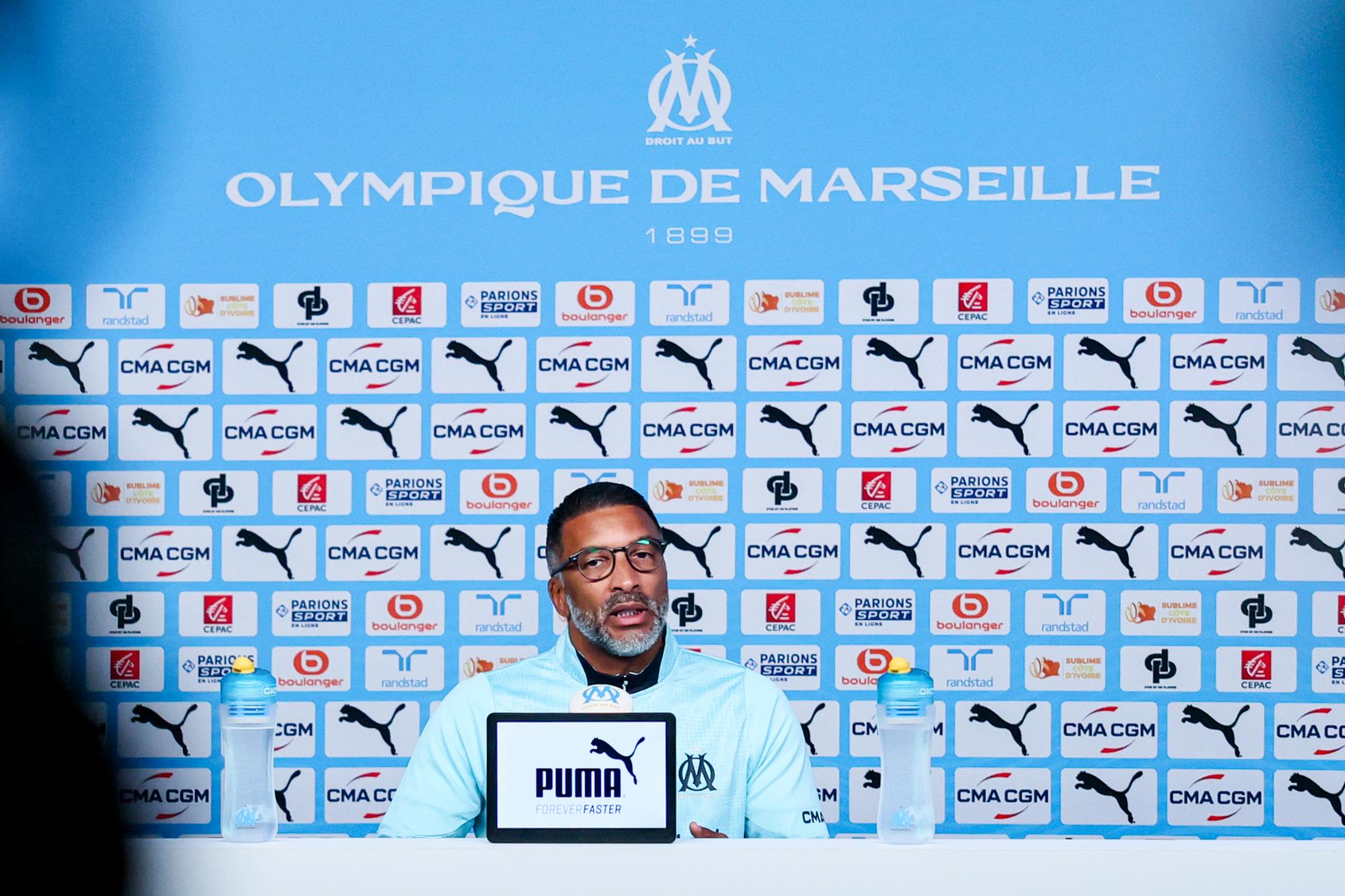 OM Habituellement bavard, Habib Beye change d'attitude face aux journalistes