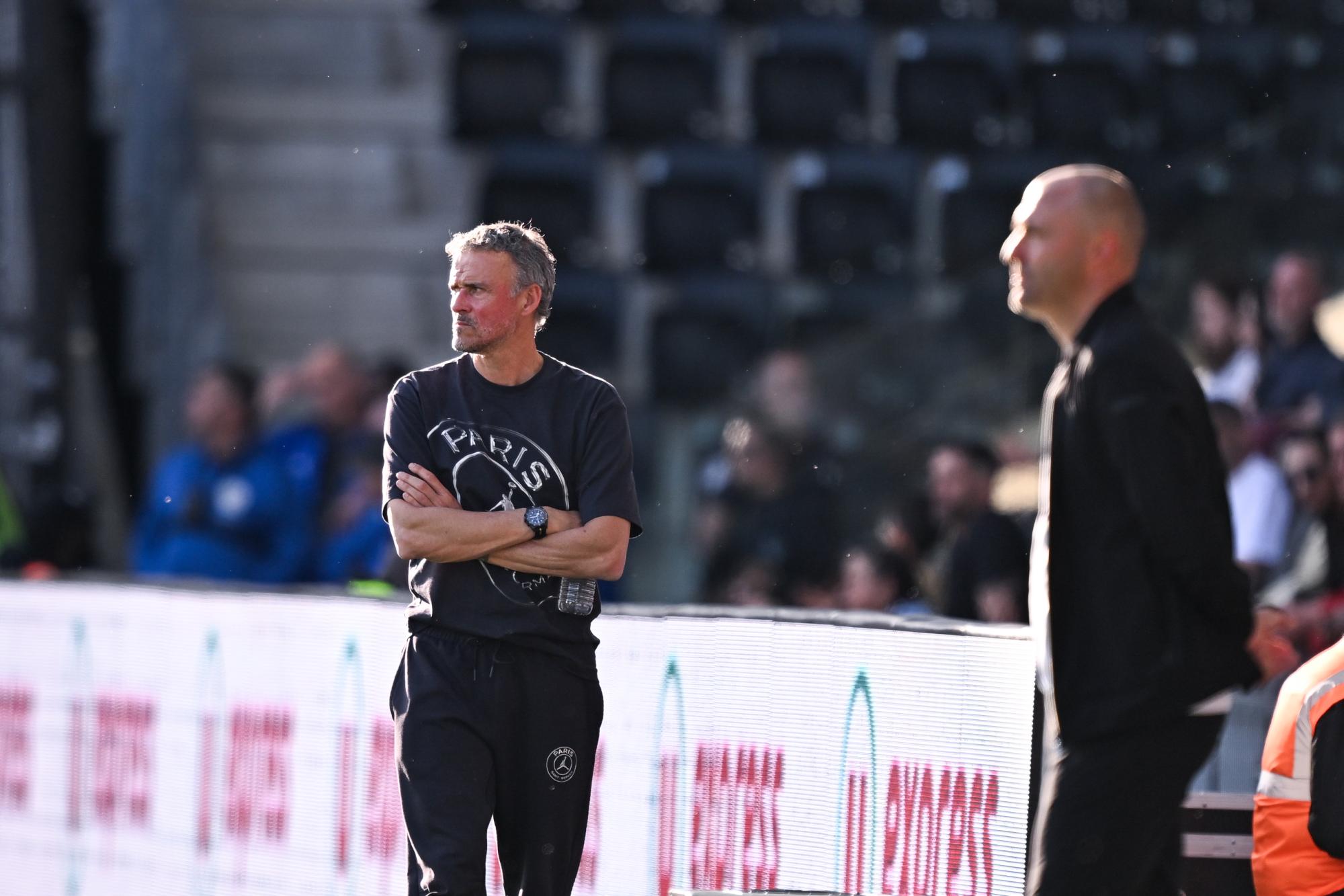 PSG : Luis Enrique compare Lucas Beraldo à Sergio Busquets