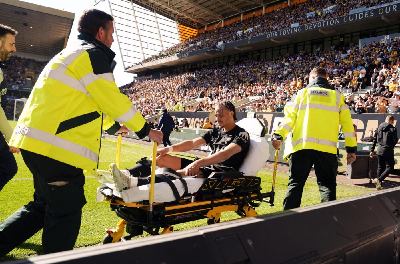 Xavi Simons Suffers Injury in Wolves-Tottenham Match – Updates, Recovery, and 2026 World Cup Concerns