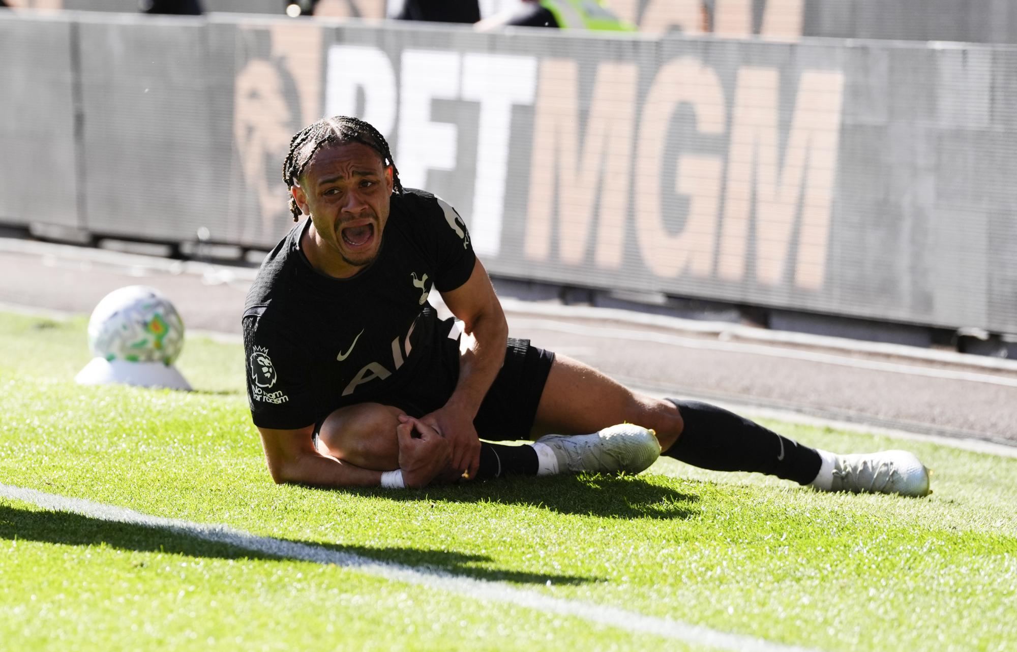 Xavi Simons (Tottenham, Pays-Bas) est dégoûté de rater la Coupe du monde 2026