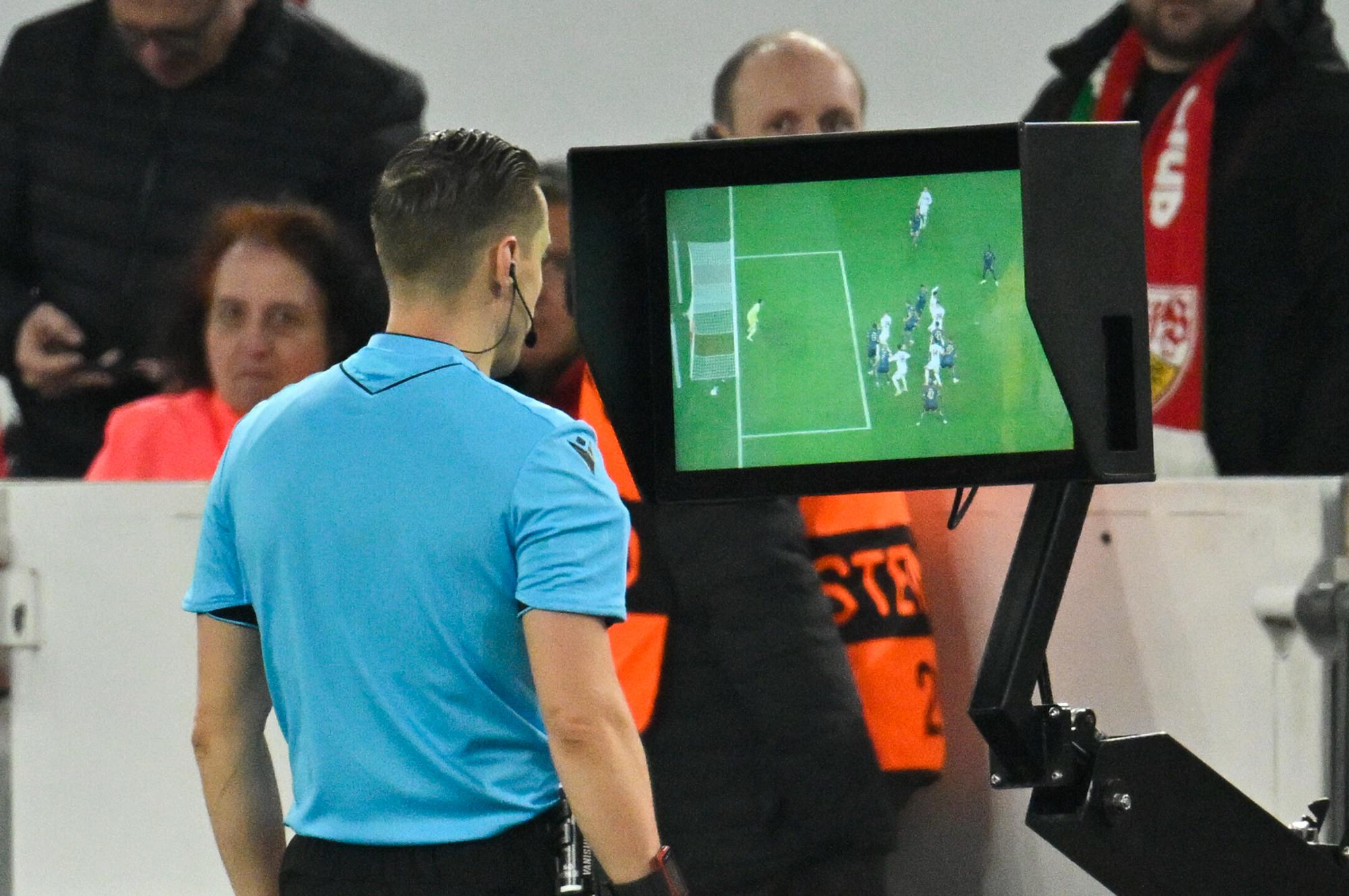 Italie : Quand les arbitres jouent à pierre-feuille-ciseaux dans l'affaire des matchs truqués