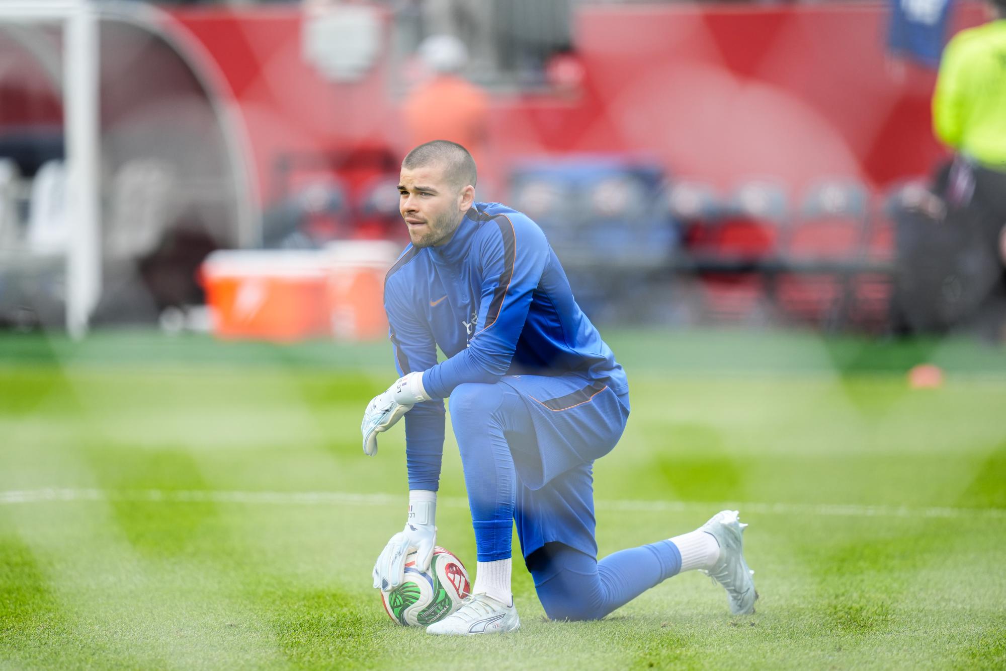 Lloris et Areola : les alternatives à Lucas Chevalier pour la Coupe du monde ?