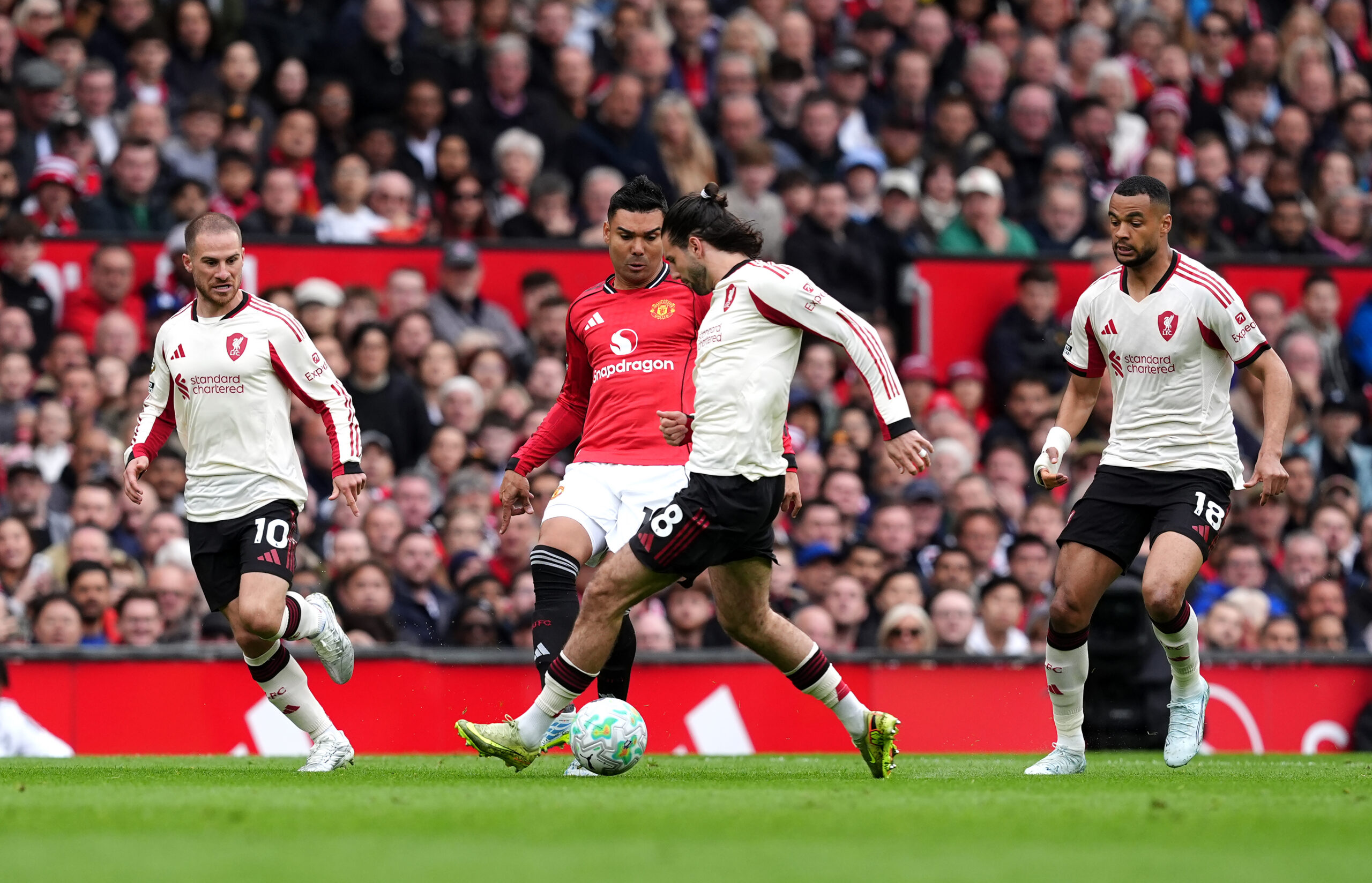Revivez la victoire de Manchester United contre Liverpool (3-2)