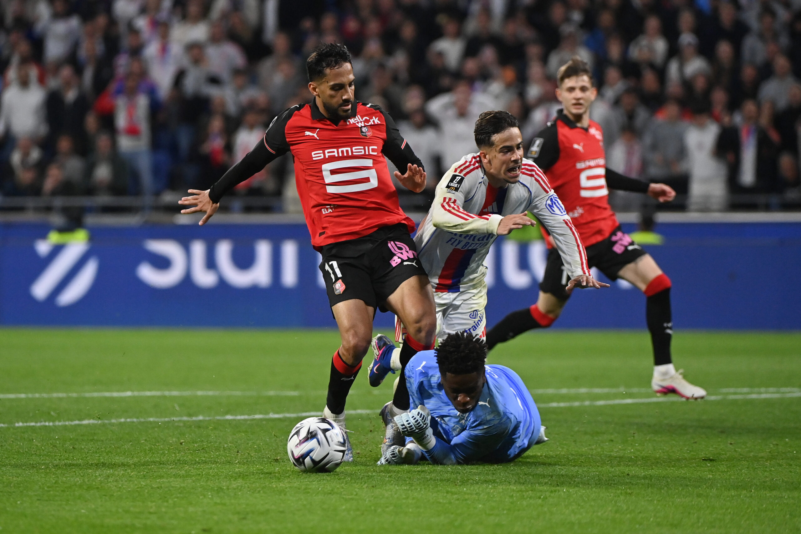 Endrick, Afonso Moreira, Al-Tamari... Les tops flops de Lyon-Rennes en Ligue 1