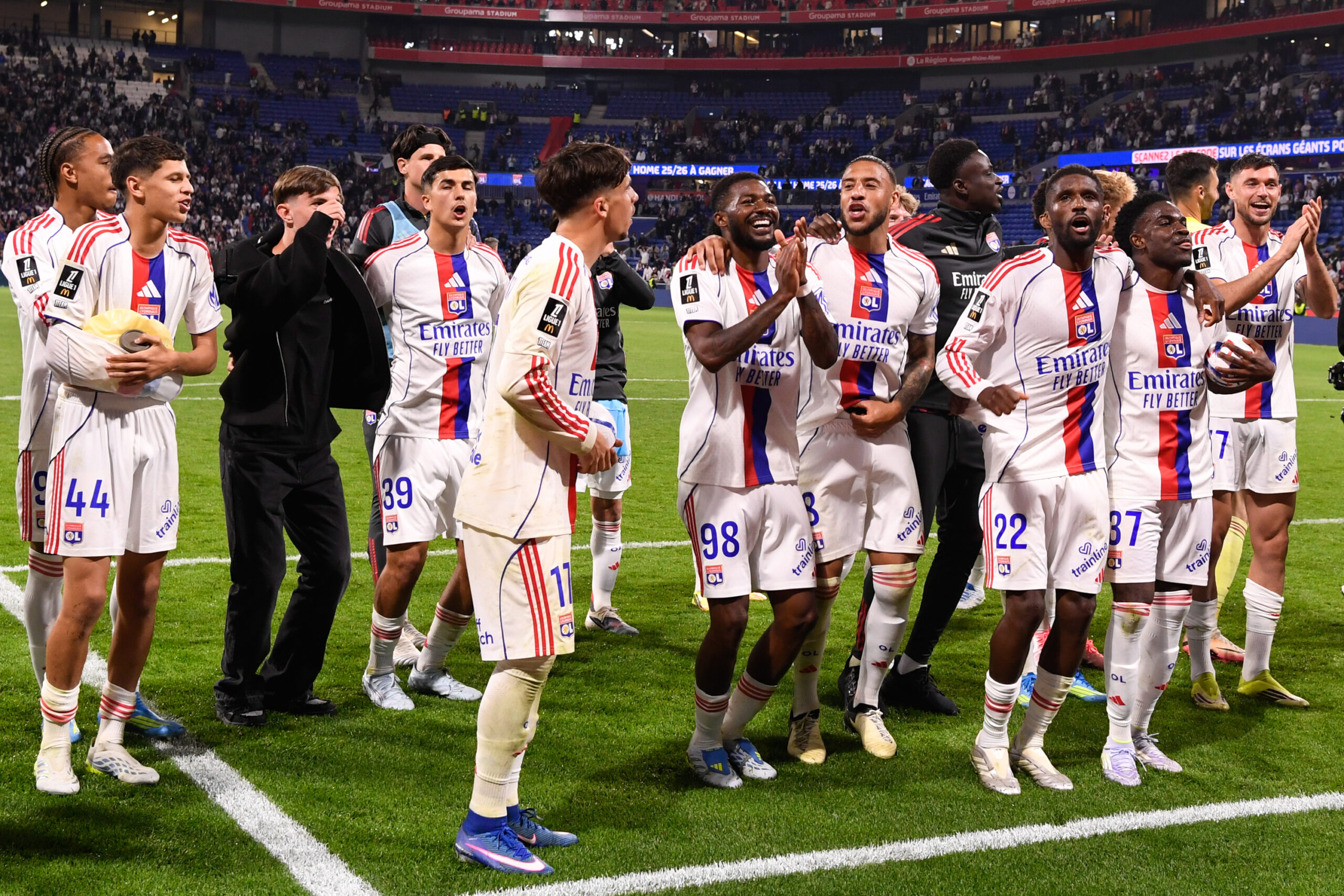 À l'OL, la grande réconciliation et le retour imminent de la Ligue des champions