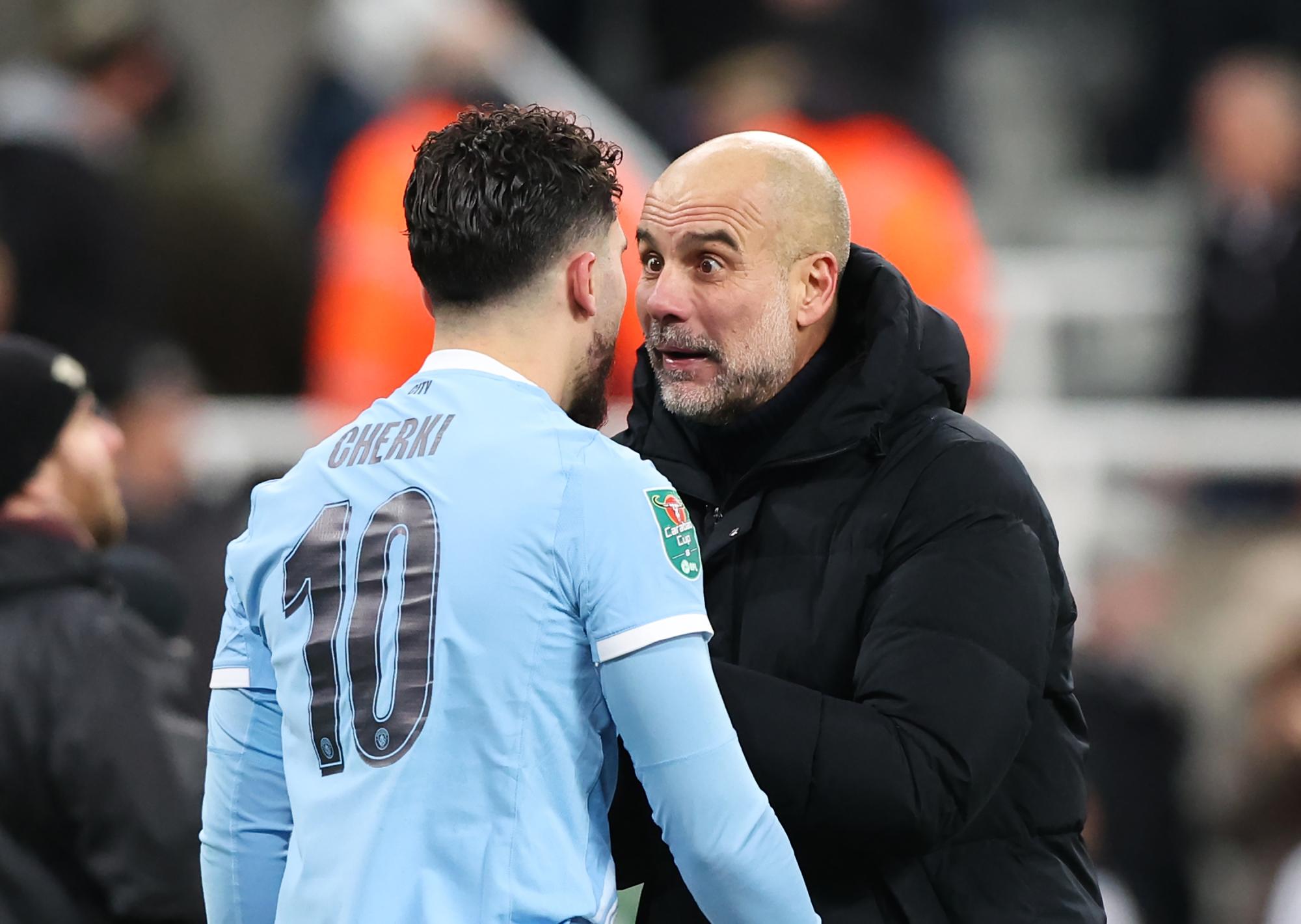 Le talent caché de boxeur de Rayan Cherki impressionne Pep Guardiola