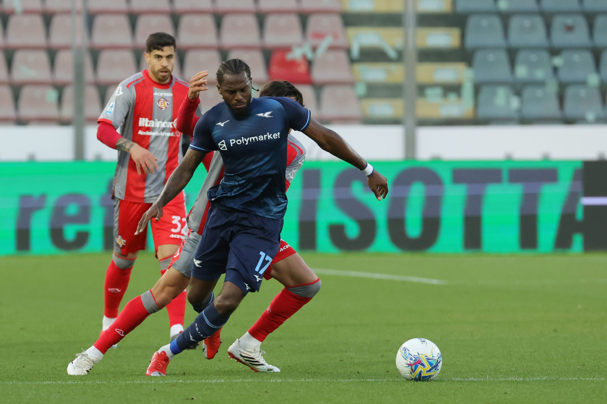 Serie A : la Lazio fait couler Cremonese