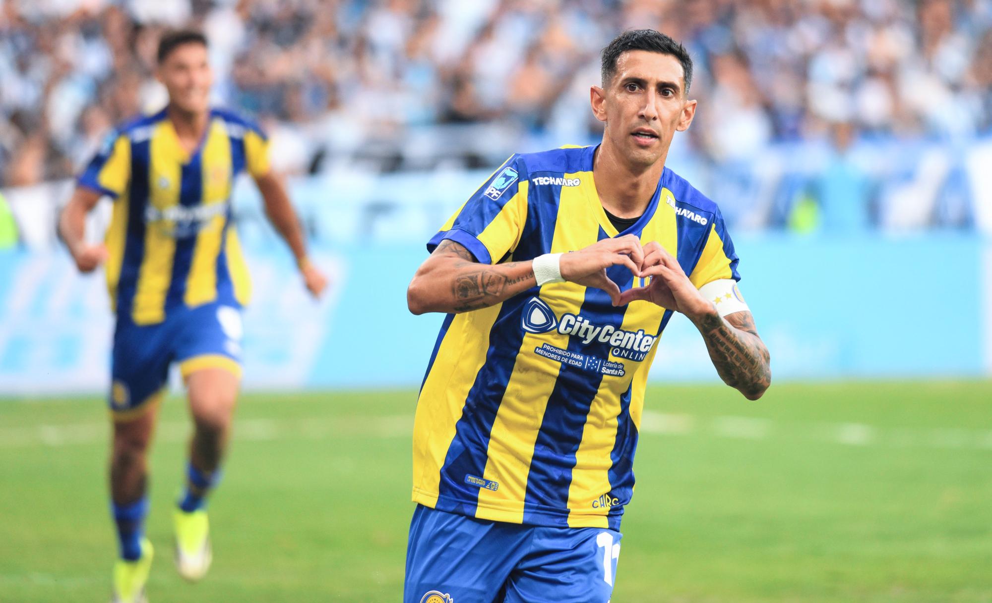 Quand un chien interrompt le match du Rosario Central d'Ángel Di María