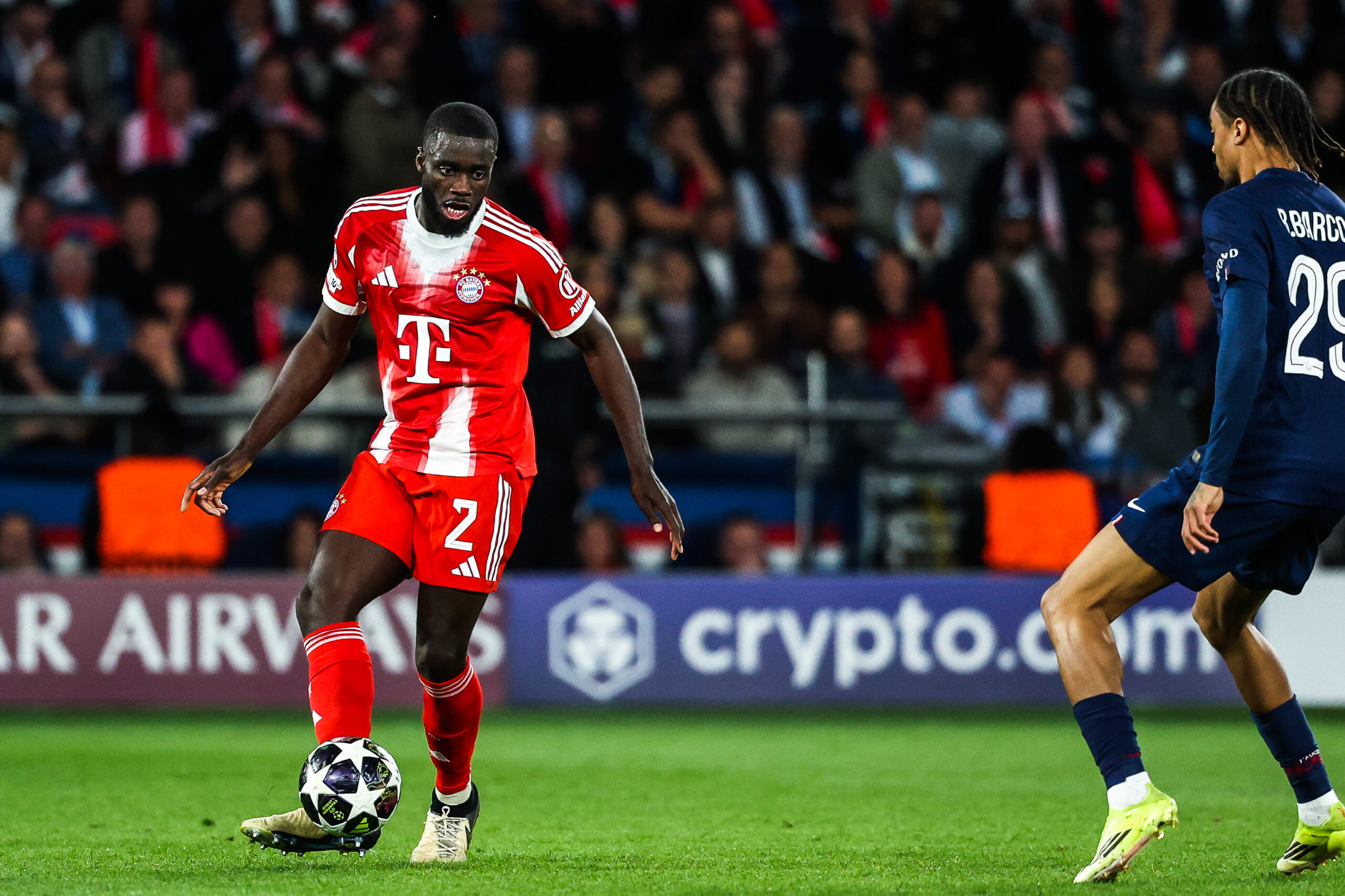 TACTIQUE : Dayot Upamecano, le défenseur total du Bayern Munich avant le retour contre le PSG en Ligue des champions