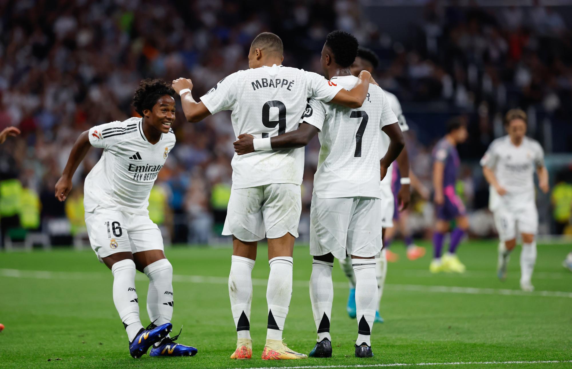 Endrick prend la défense de Kylian Mbappé, de plus en plus sous le feu des critiques au Real Madrid