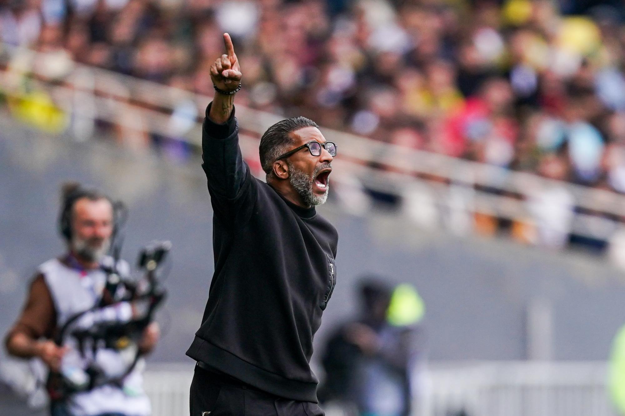 Olympique de Marseille - Avant la rencontre face au Havre, Habib Beye assure faire un métier différent depuis quelques semaines