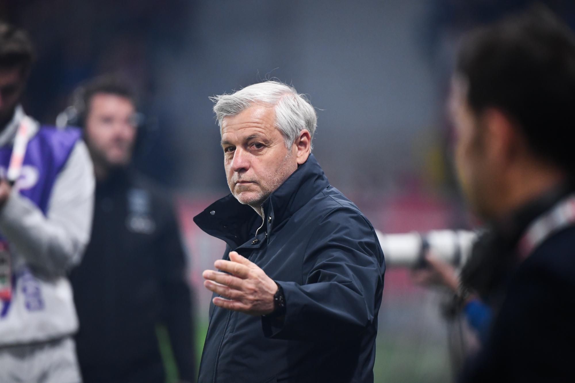 Lille : Bruno Genesio entretient le flou sur son avenir