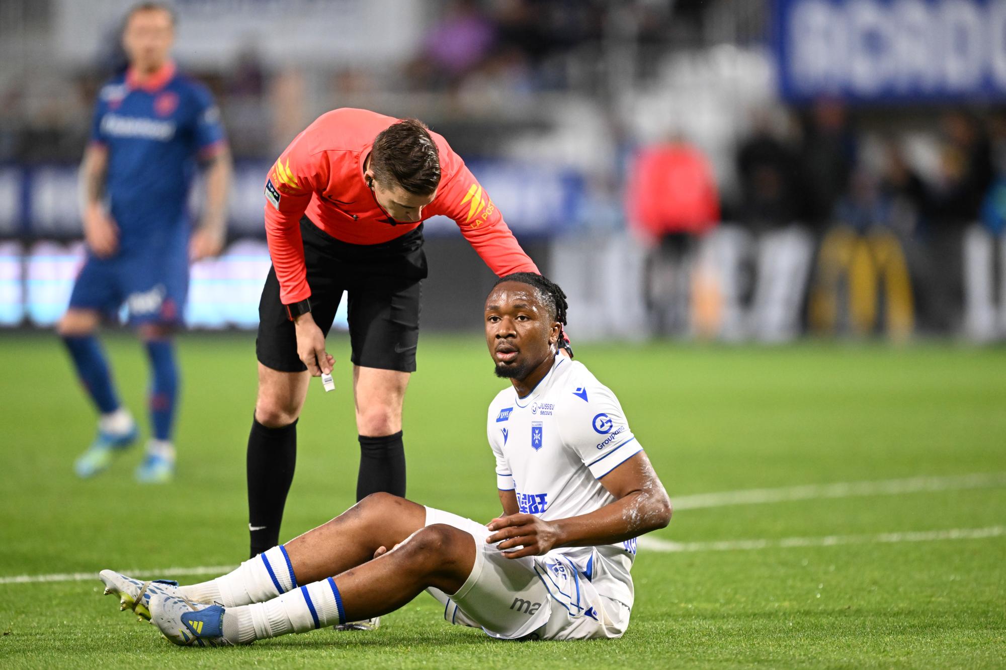 L'Auxerrois Bryan Okoh victime d'une rupture du ligament croisé