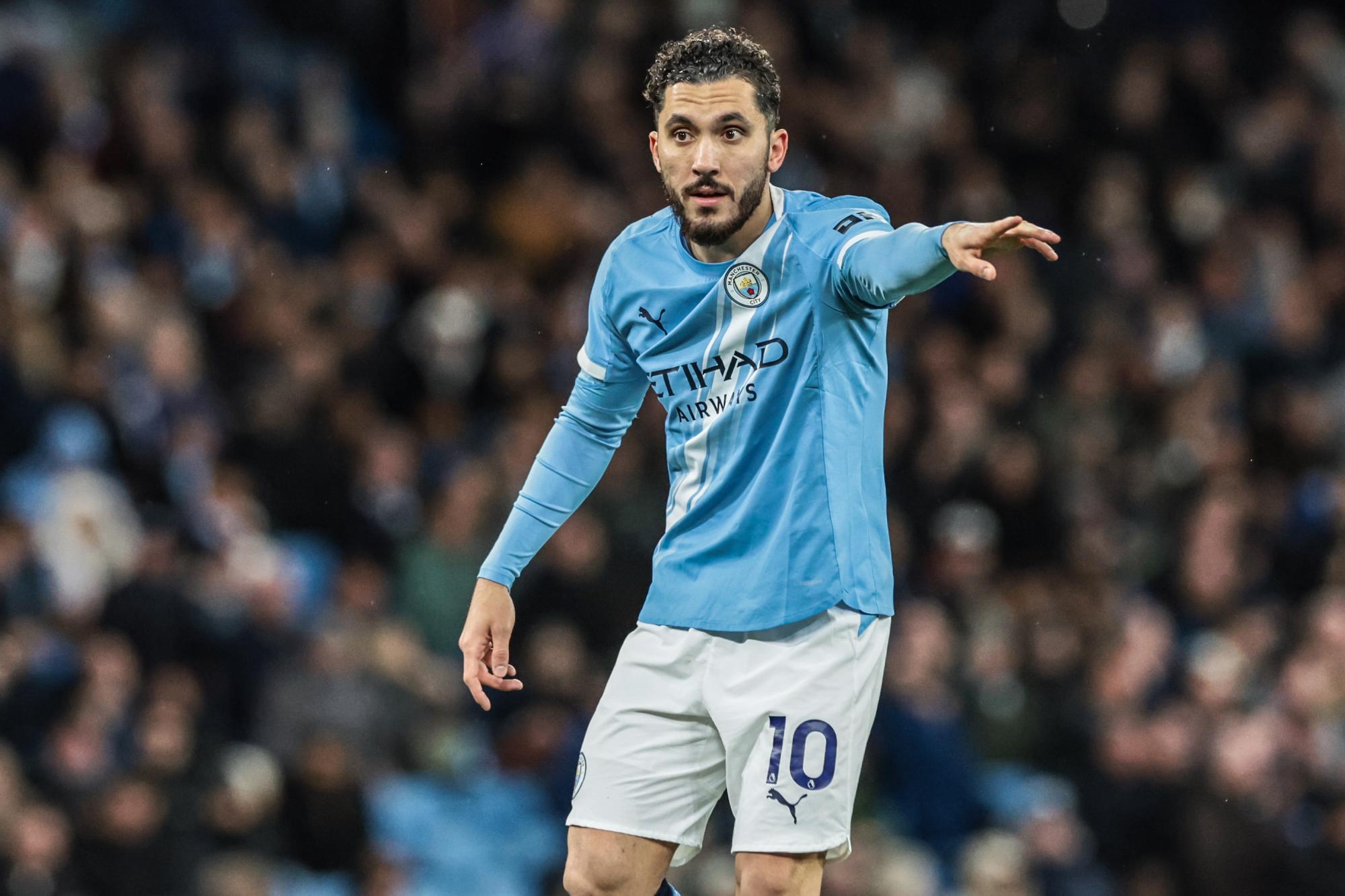 Premier League : Rayan Cherki et Eli Junior Kroupi nommés pour le trophée de meilleur jeune de la saison