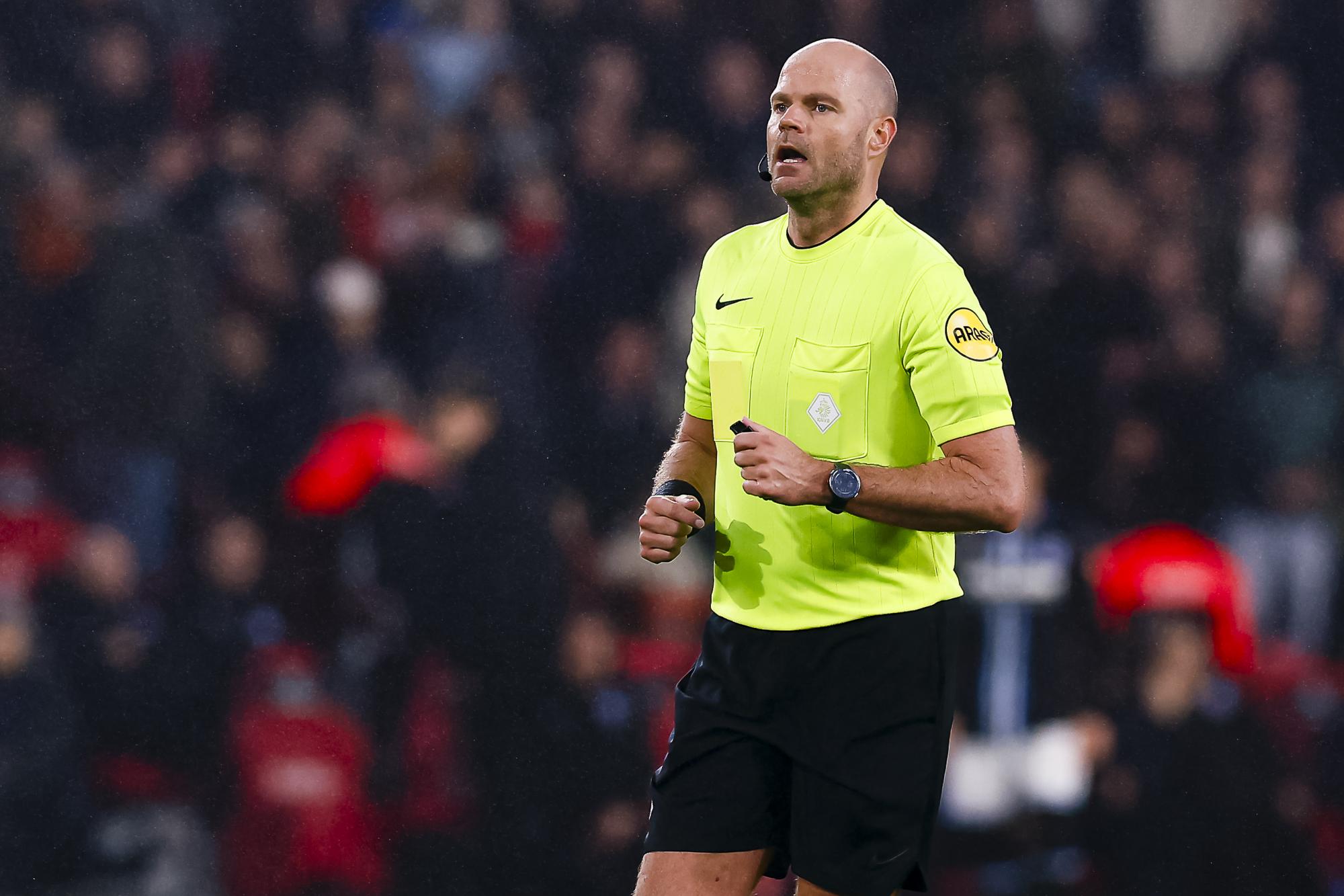 La FIFA retire l'arbitre Rob Dieperink du Mondial 2026 suite à des suspicions d'agression sexuelle sur mineur