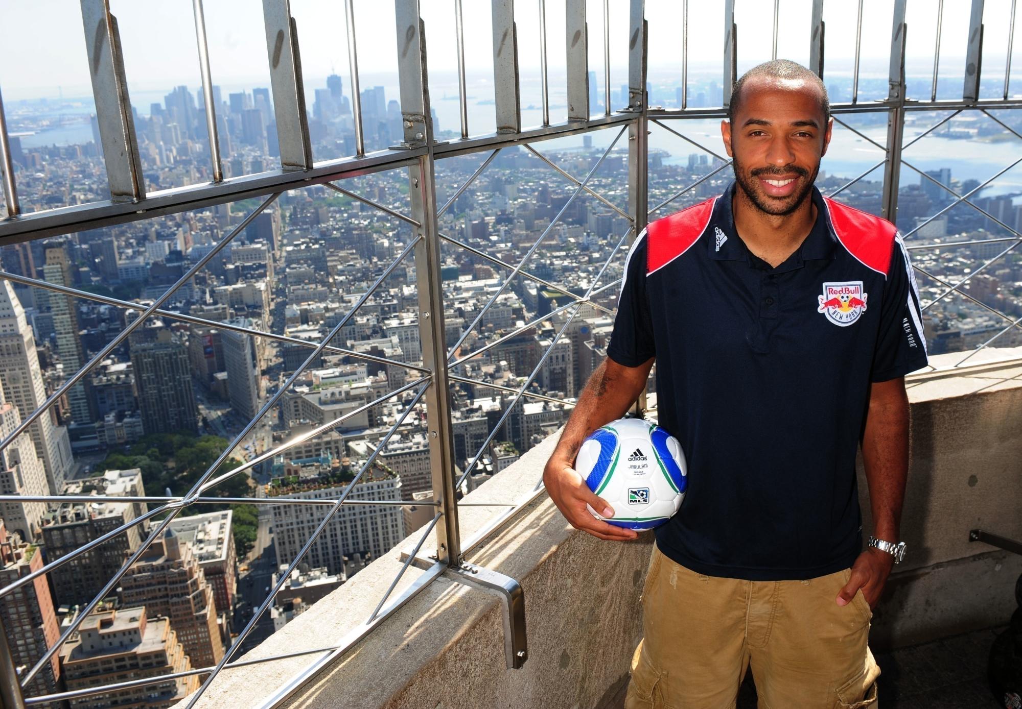 Une rue nommée d'après Thierry Henry à New York ? Attention polémique en vue !