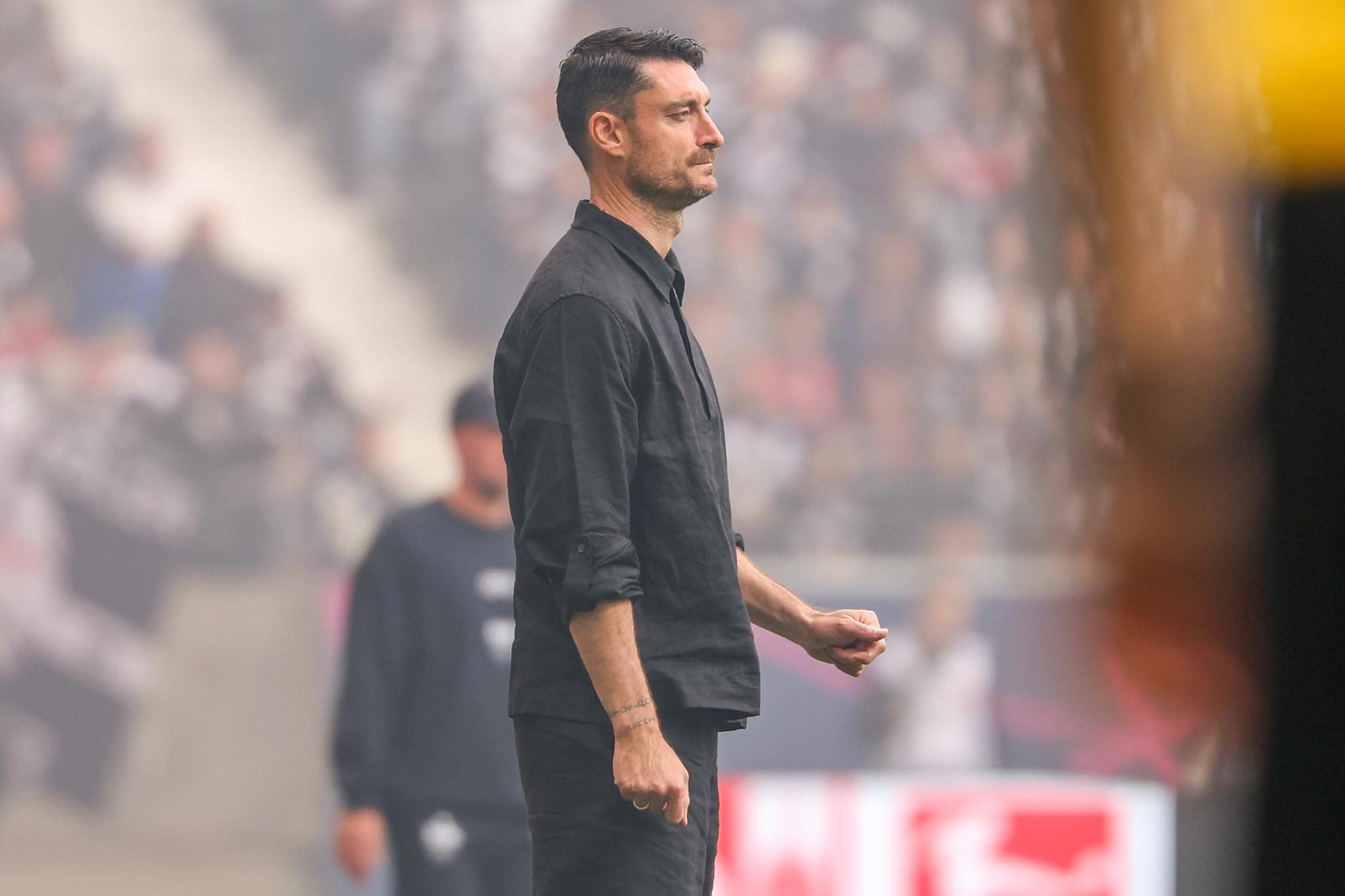 Eintracht Francfort : Albert Riera remercié 6 mois après son arrivée au club