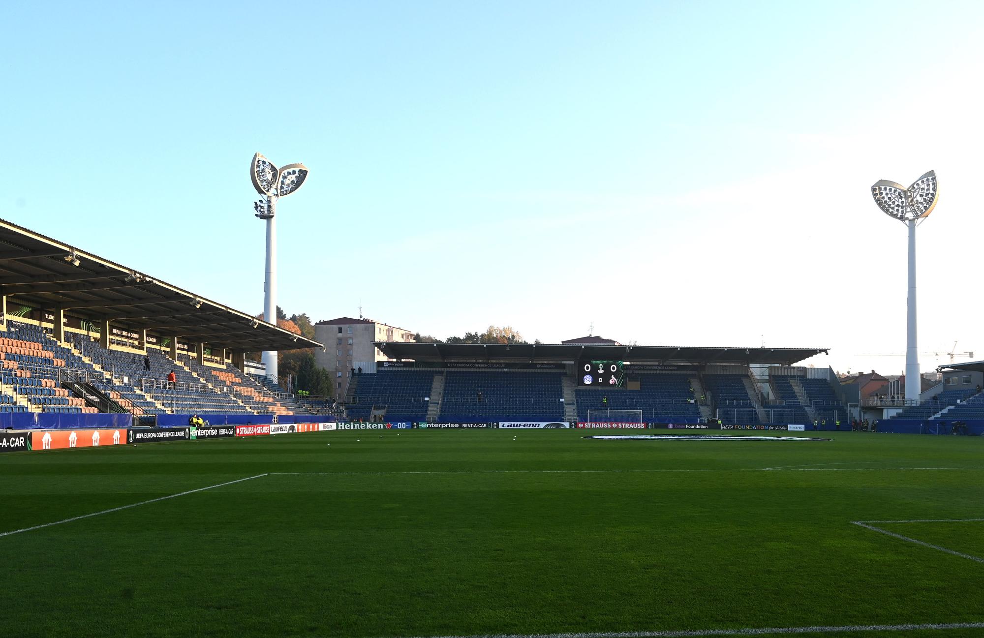 Un entraîneur tchèque suspendu à vie par l'UEFA