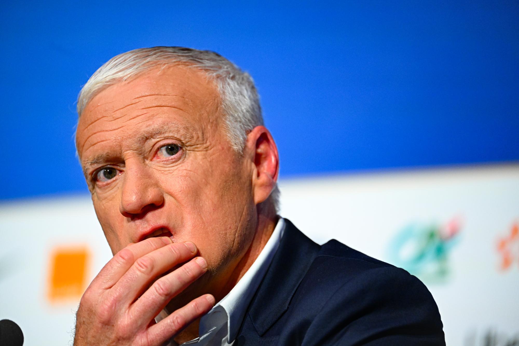 Didier Deschamps et les téléphones portables dans le vestiaire des Bleus