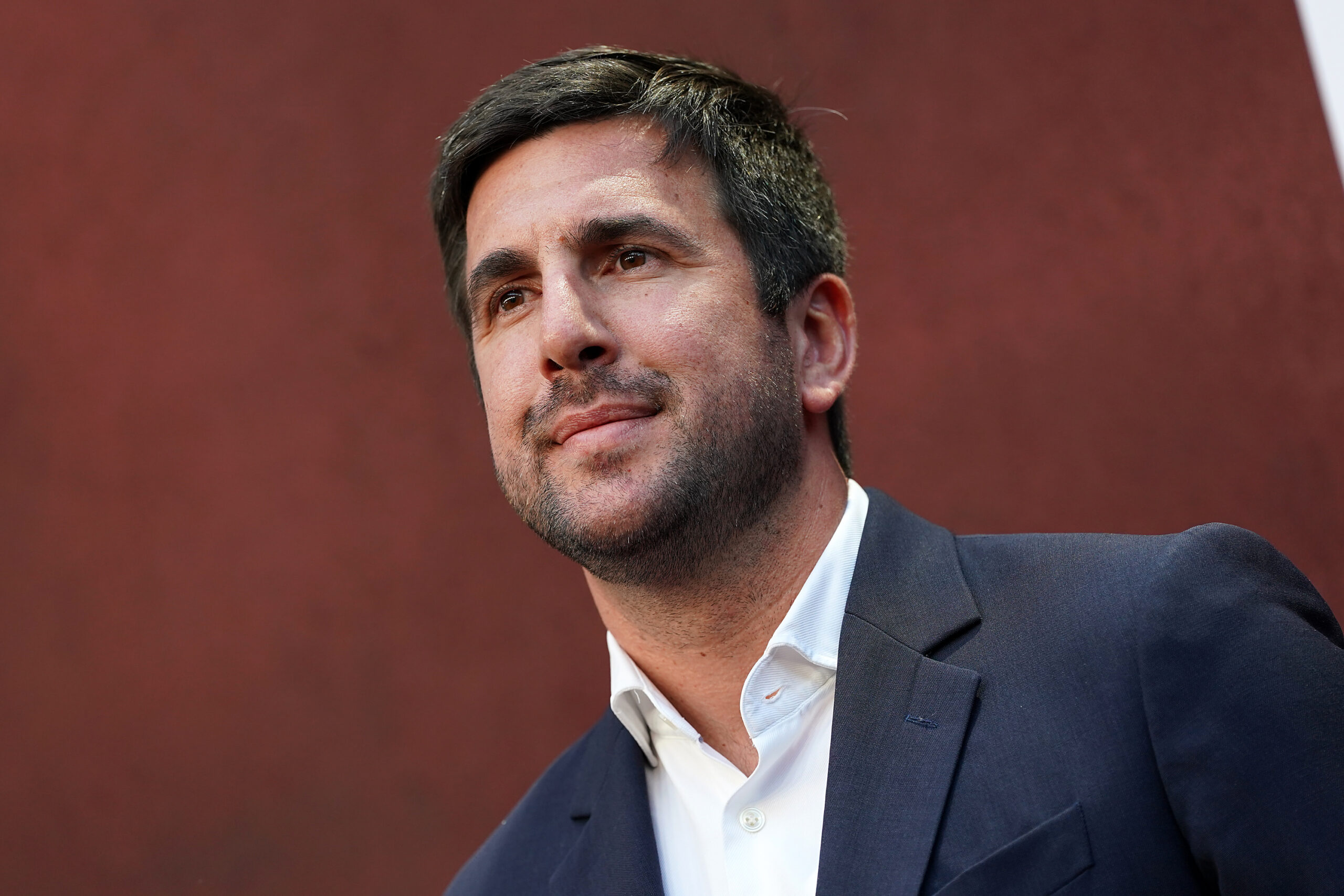 Enrique Riquelme se porte candidat pour la présidence du Real Madrid face à Florentino Pérez