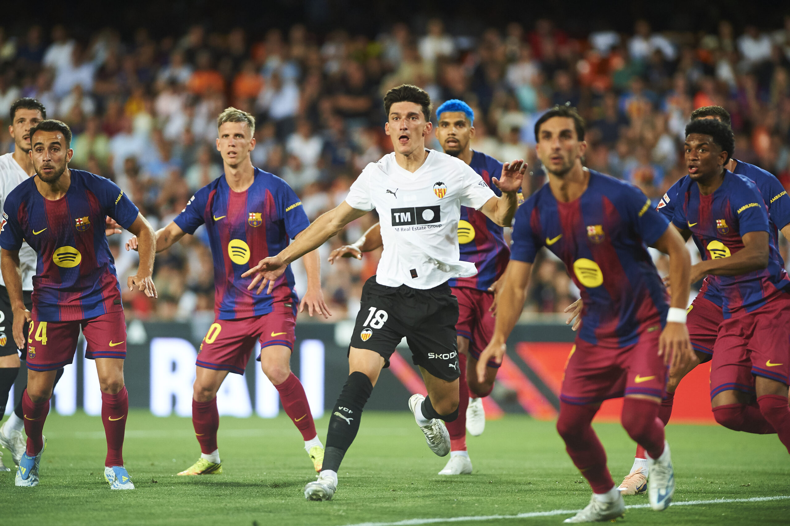 Le FC Barcelone conclut sa saison par une défaite à Valence