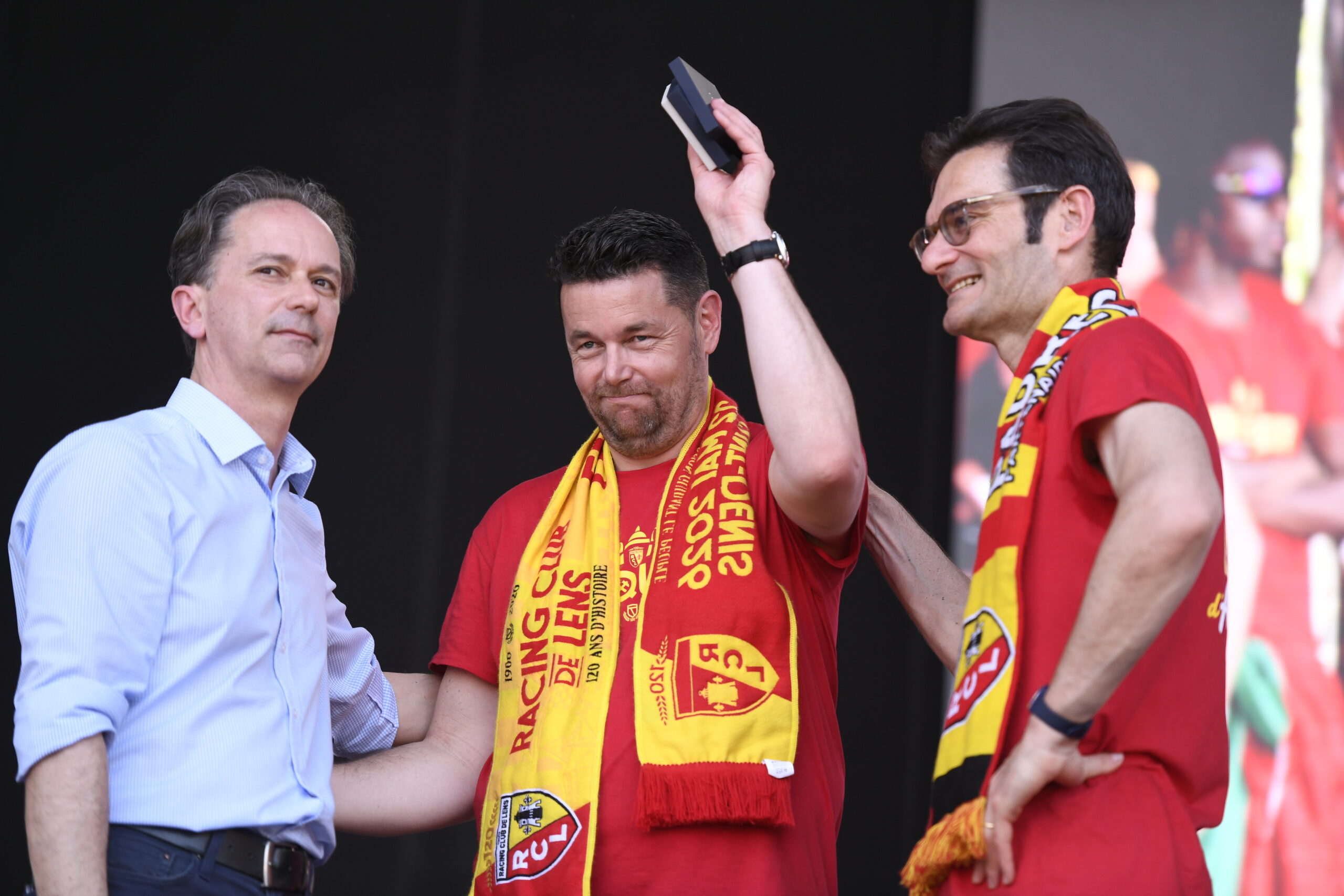 Le maire de Lens Stéphane Robert déclare le 22 mai férié à Lens après la victoire en Coupe de France