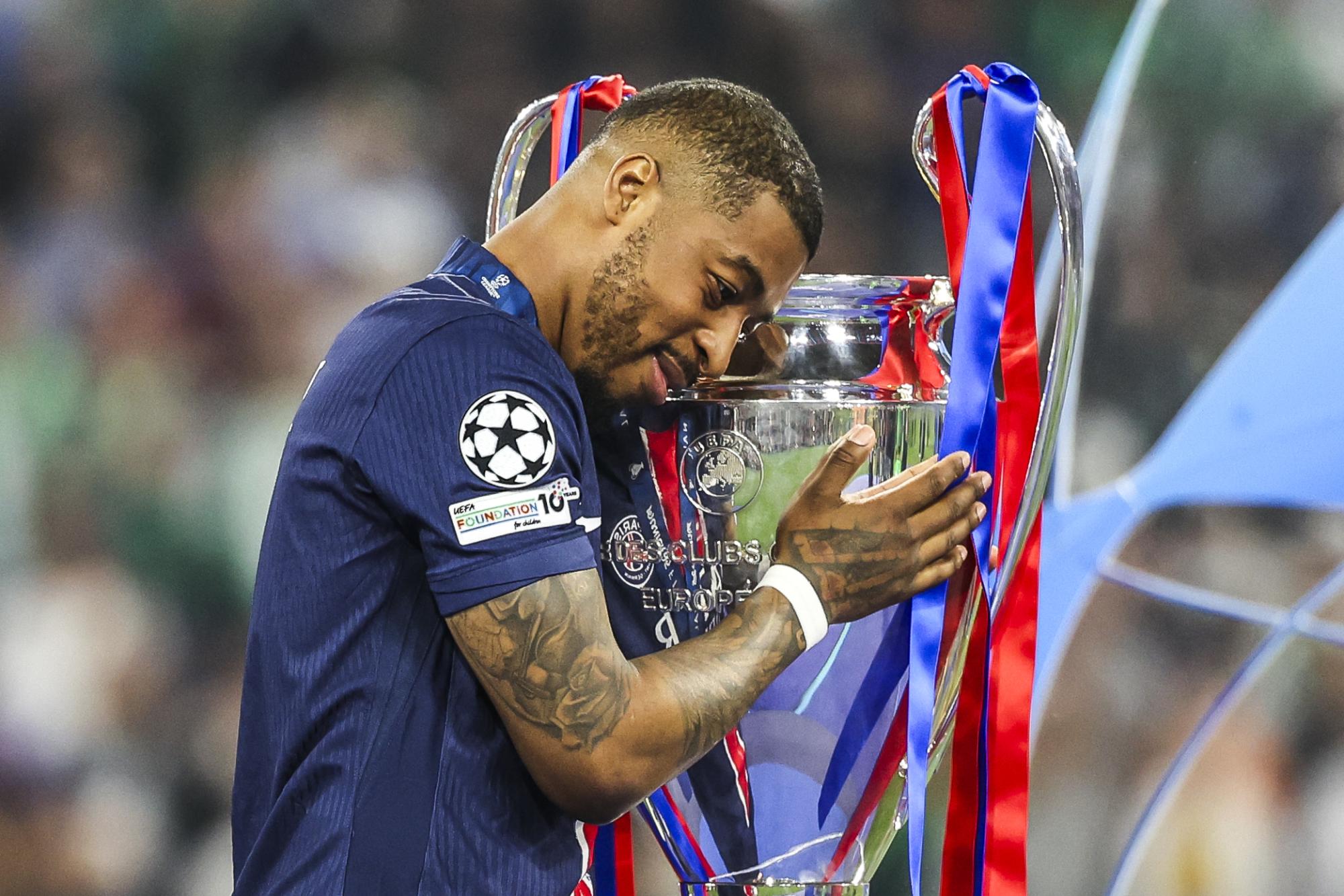Kimpembe apportera le trophée lors de la finale du PSG