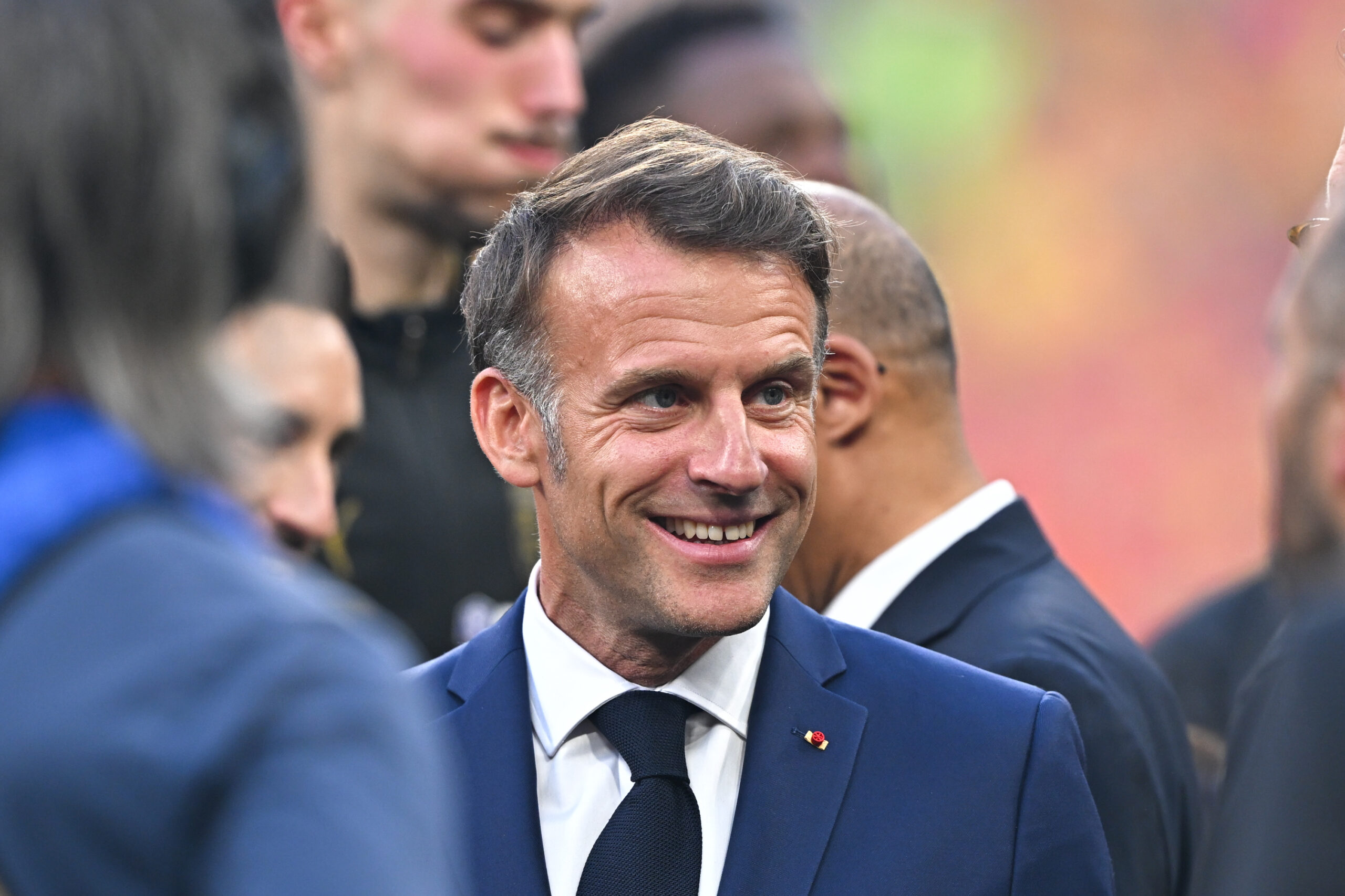 Emmanuel Macron se rend à Clairefontaine mardi voir l'équipe de France