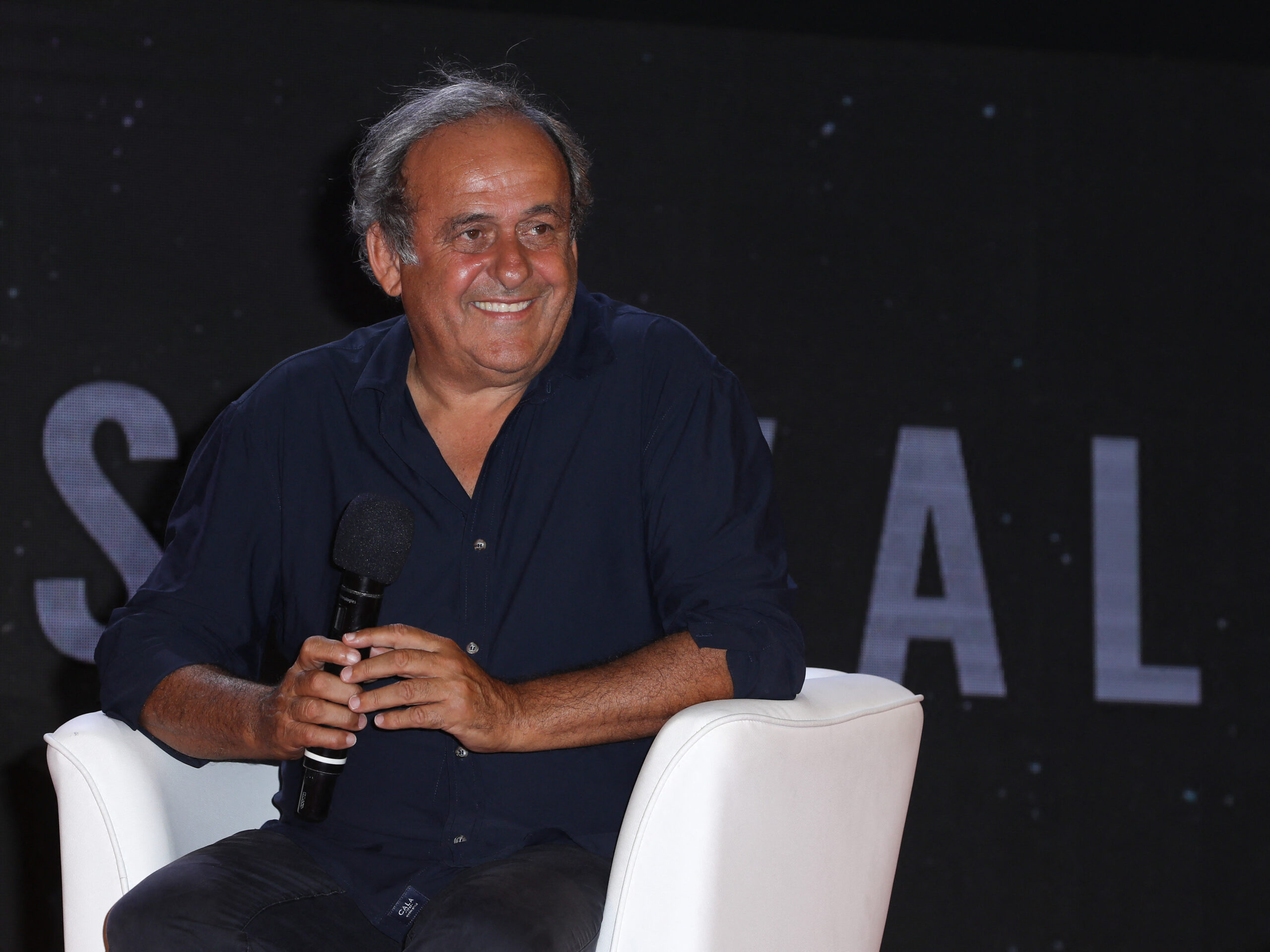 Michel Platini se met à la place de Mbappé : « c'est difficile de prendre position »