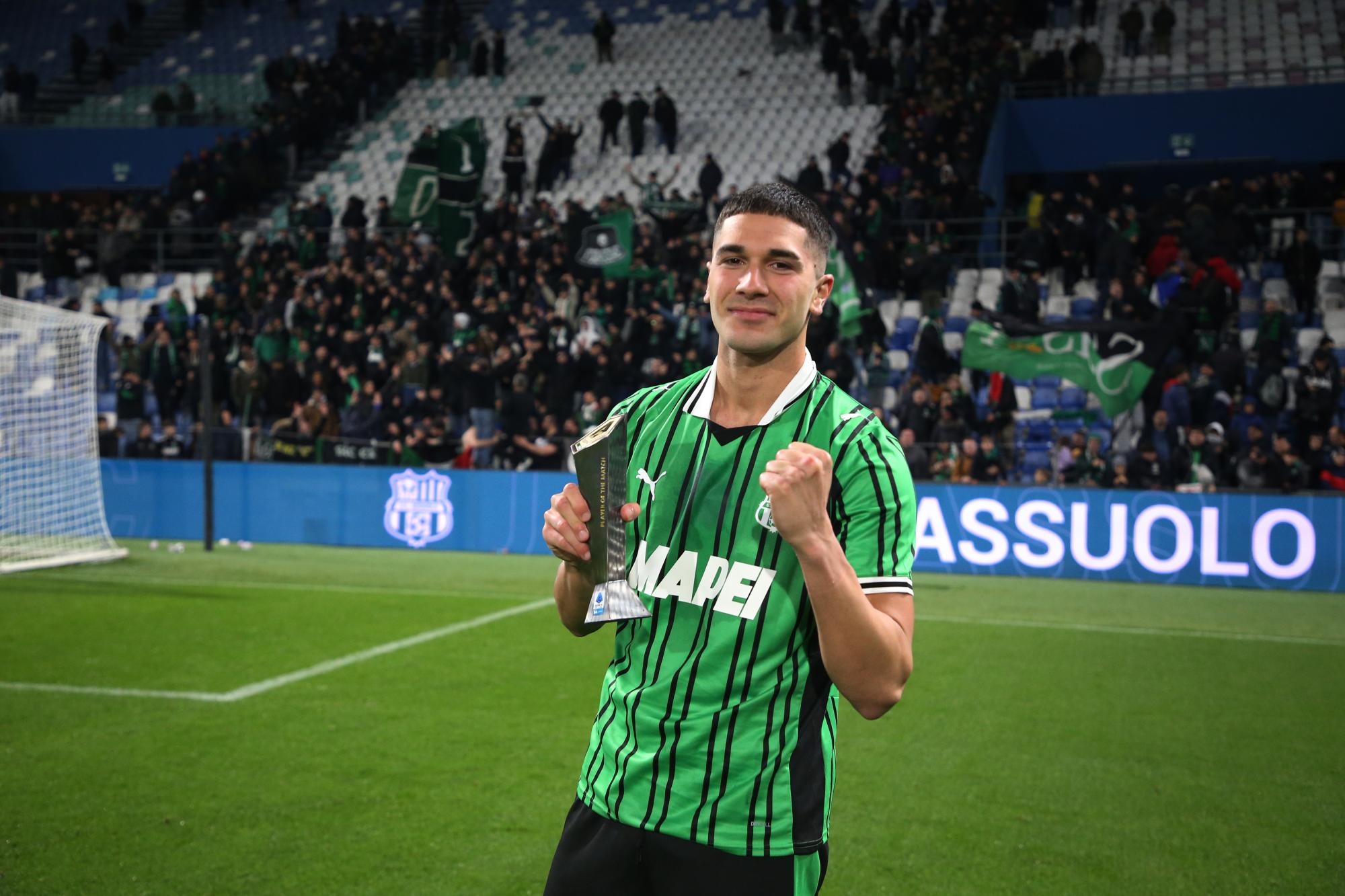 Cristian Volpato, l'international espoir italien, opte pour la sélection australienne à quelques jours du début de la Coupe du monde