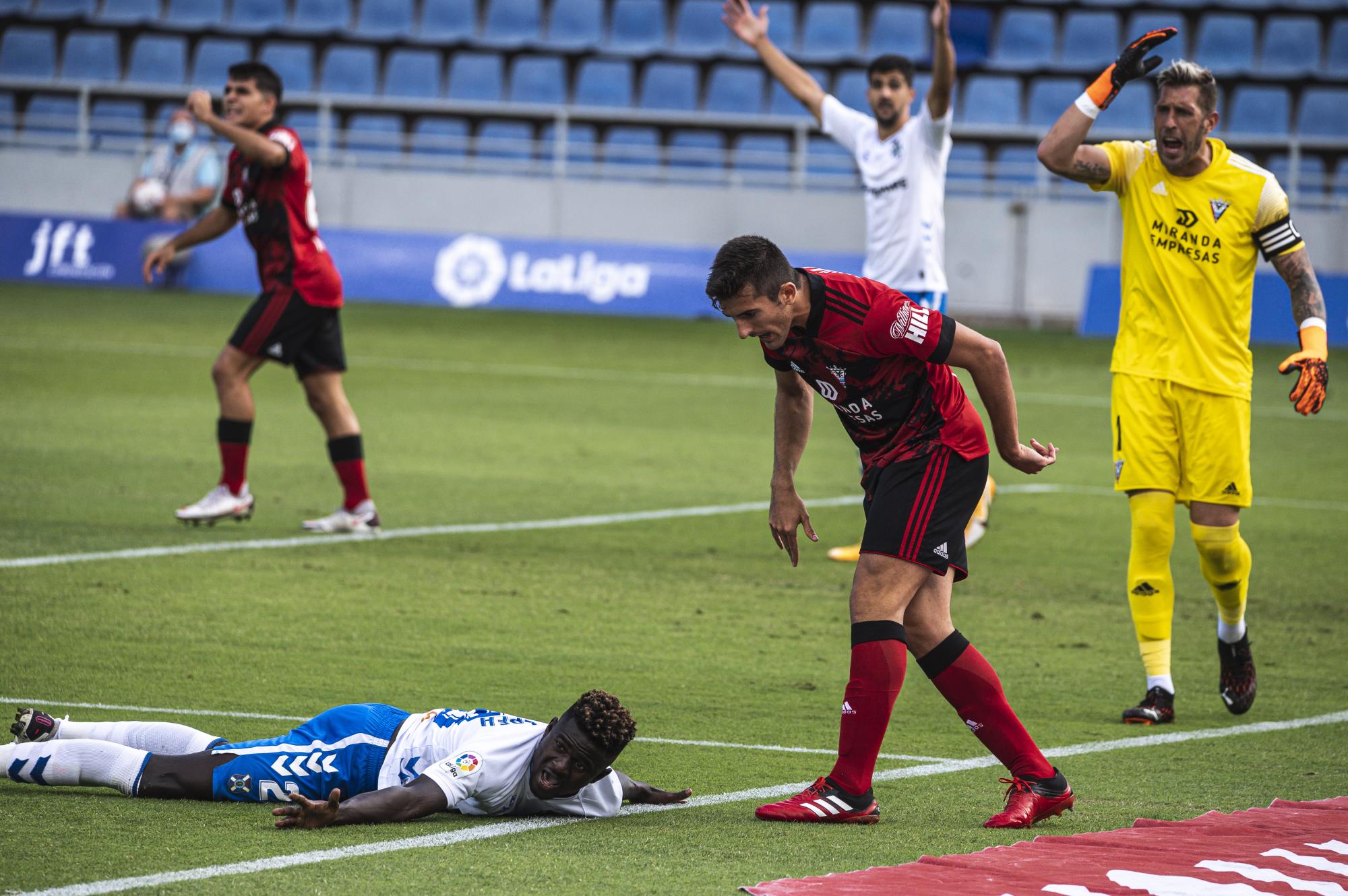 Liga 2 : La Corogne retrouve la Liga huit ans après, Mirandés relégué en troisième division alors que l'équipe était aux portes de l'élite la saison précédente